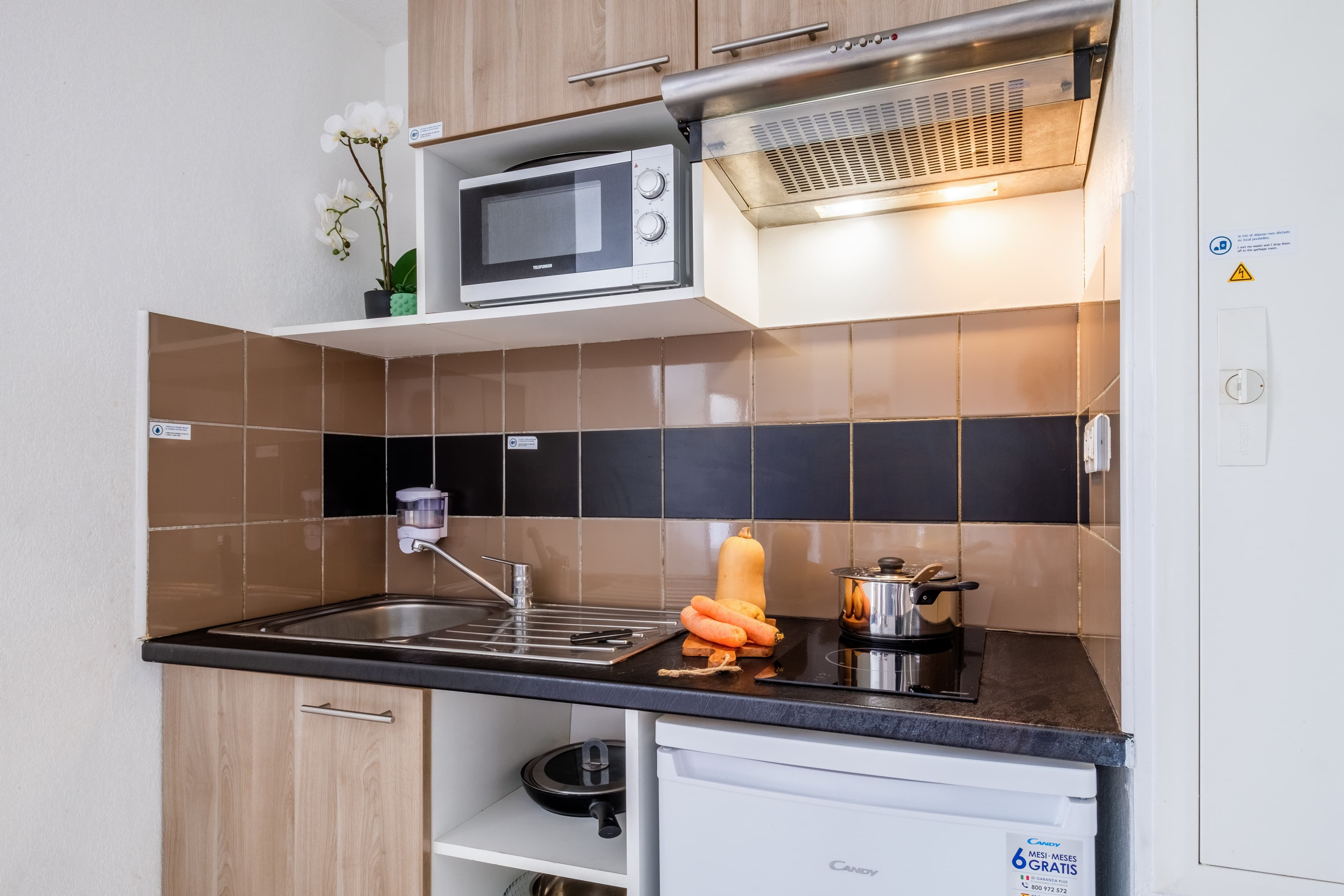 Comfort Aparthotel Antibes Le Maestria — 7