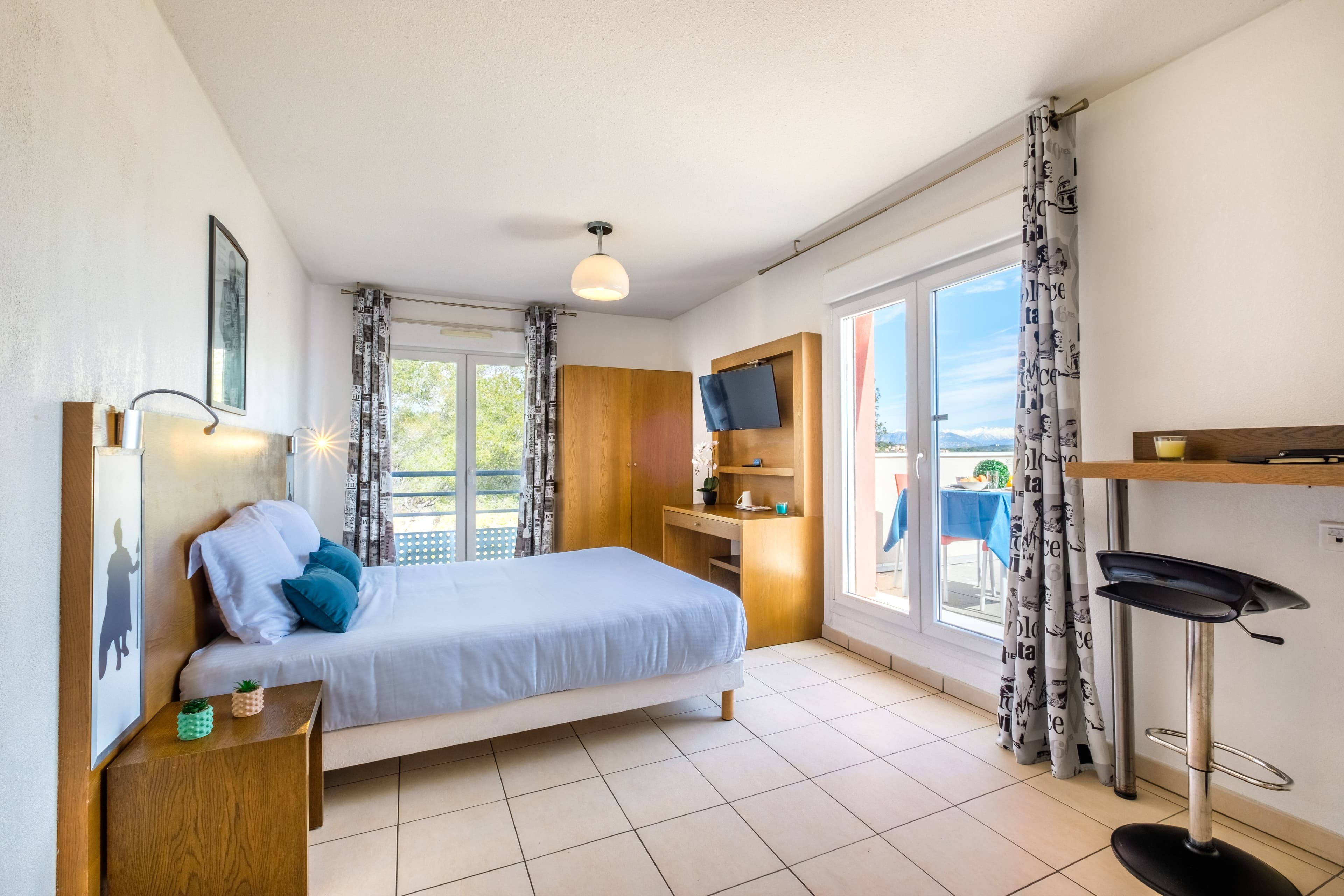 Comfort Aparthotel Antibes Le Maestria — 18
