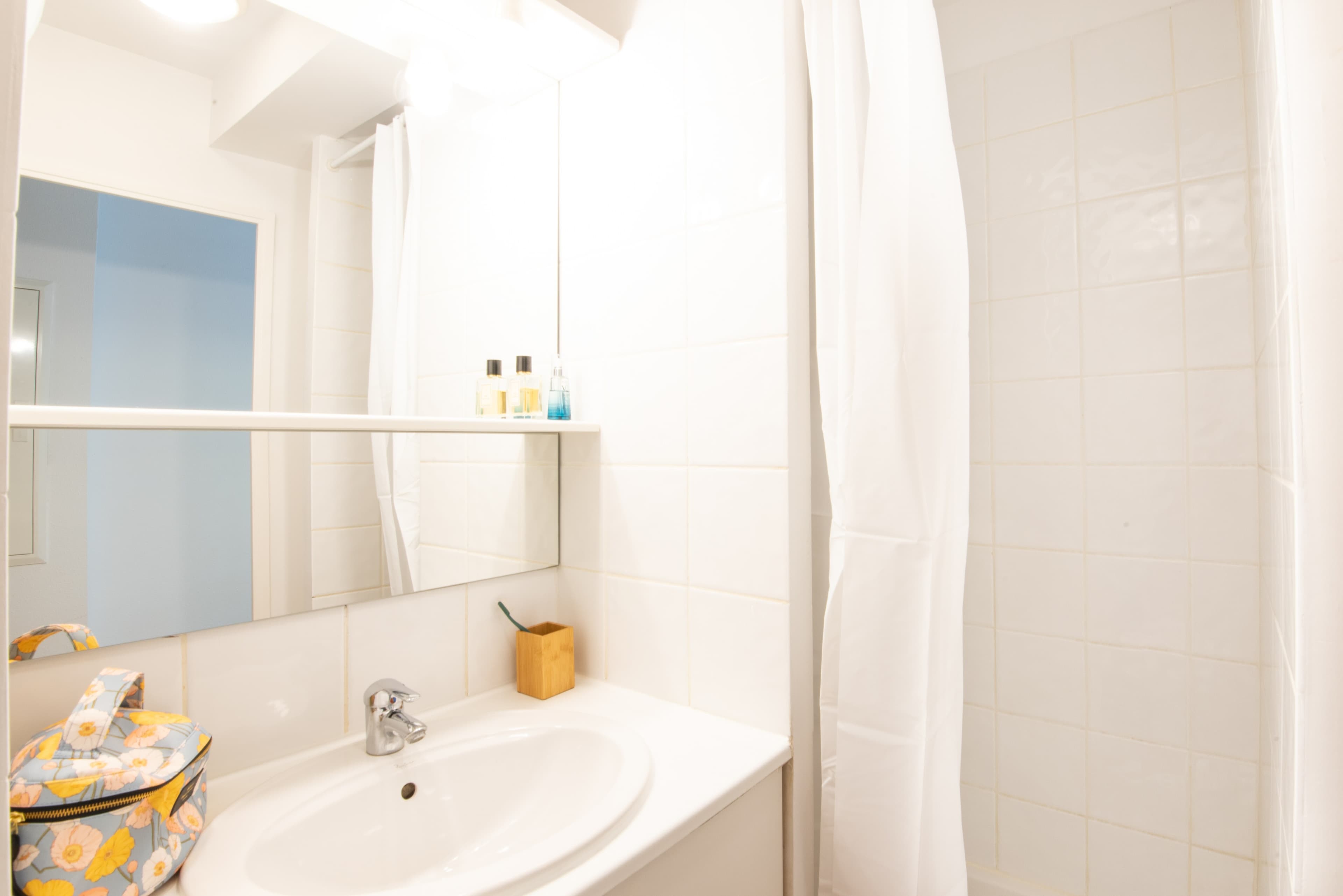 Comfort Aparthotel Aix Le Tholonet — 8