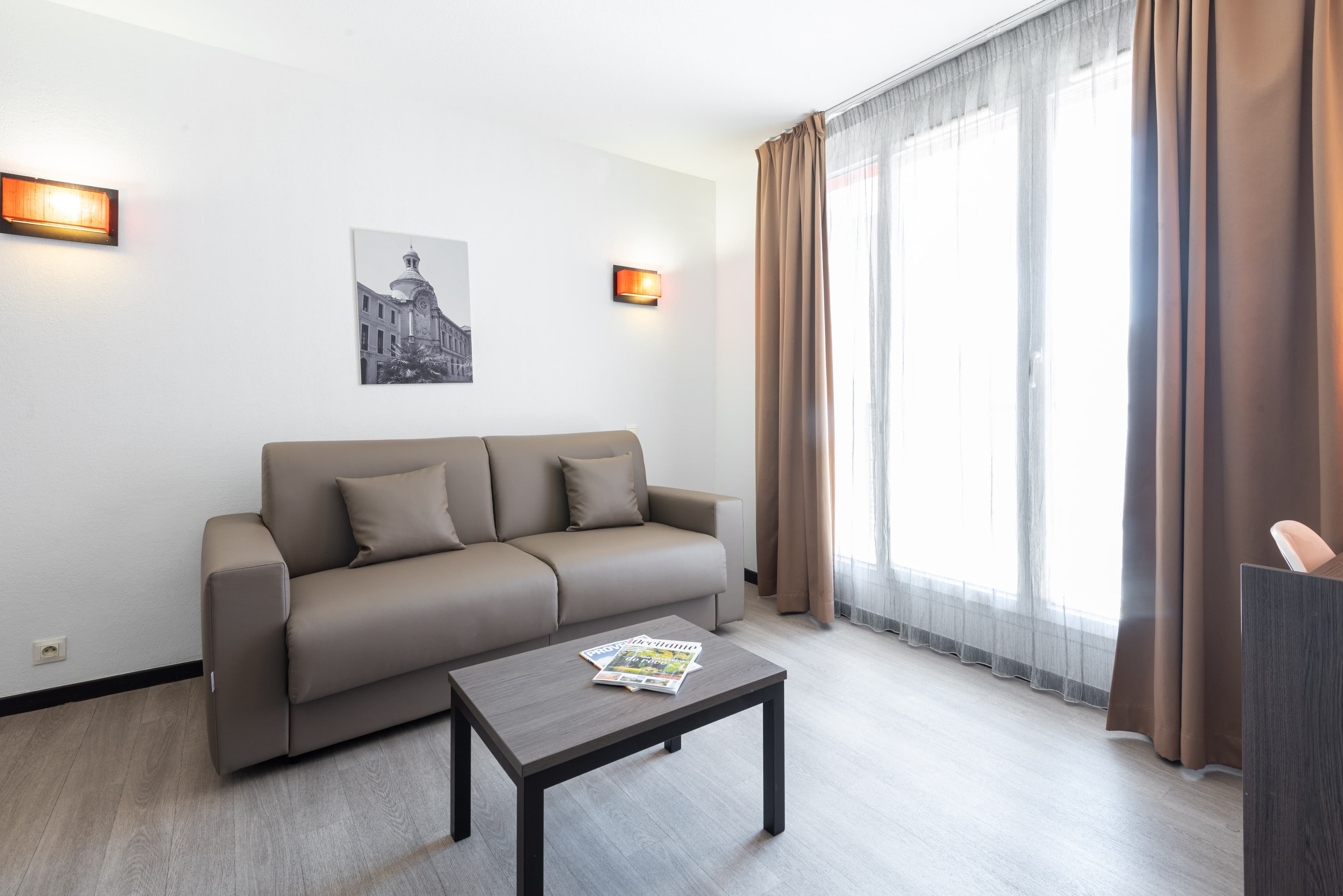 Comfort Aparthotel Nîmes Centre - Image 3