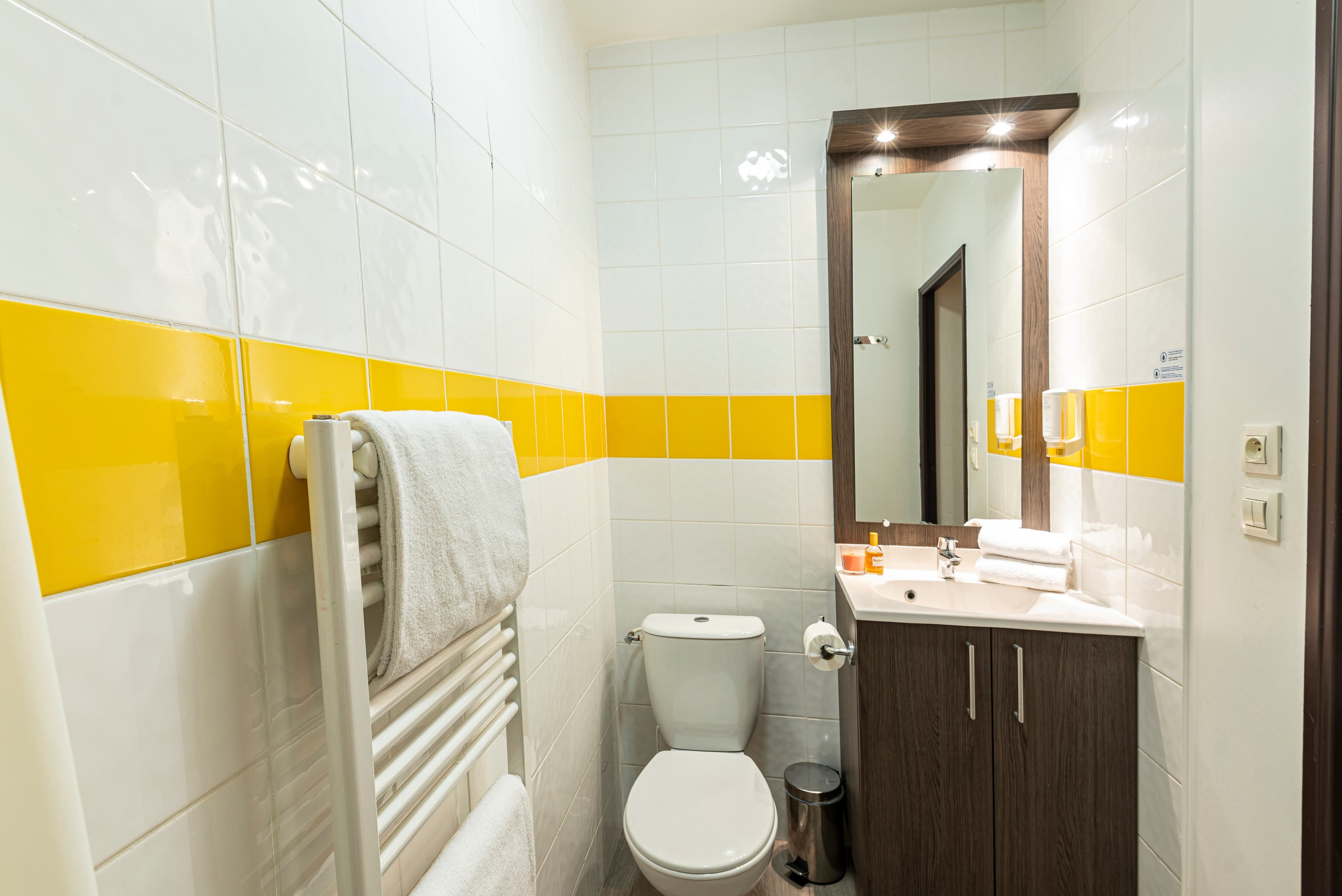 Comfort Aparthotel Nîmes Centre - Image 4