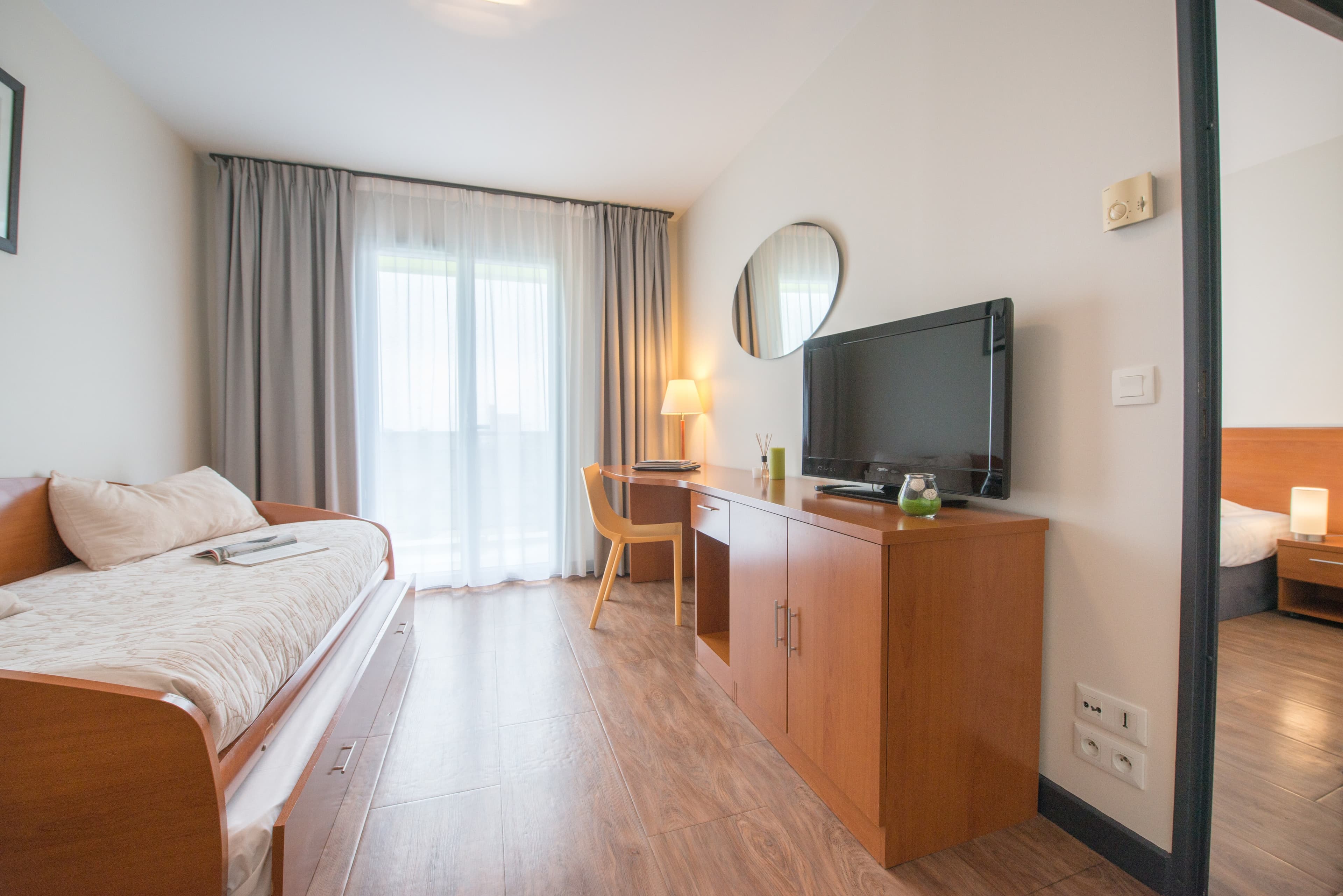 Comfort Aparthotel Saint-Nazaire Les Portes de l'Océan - Image 4