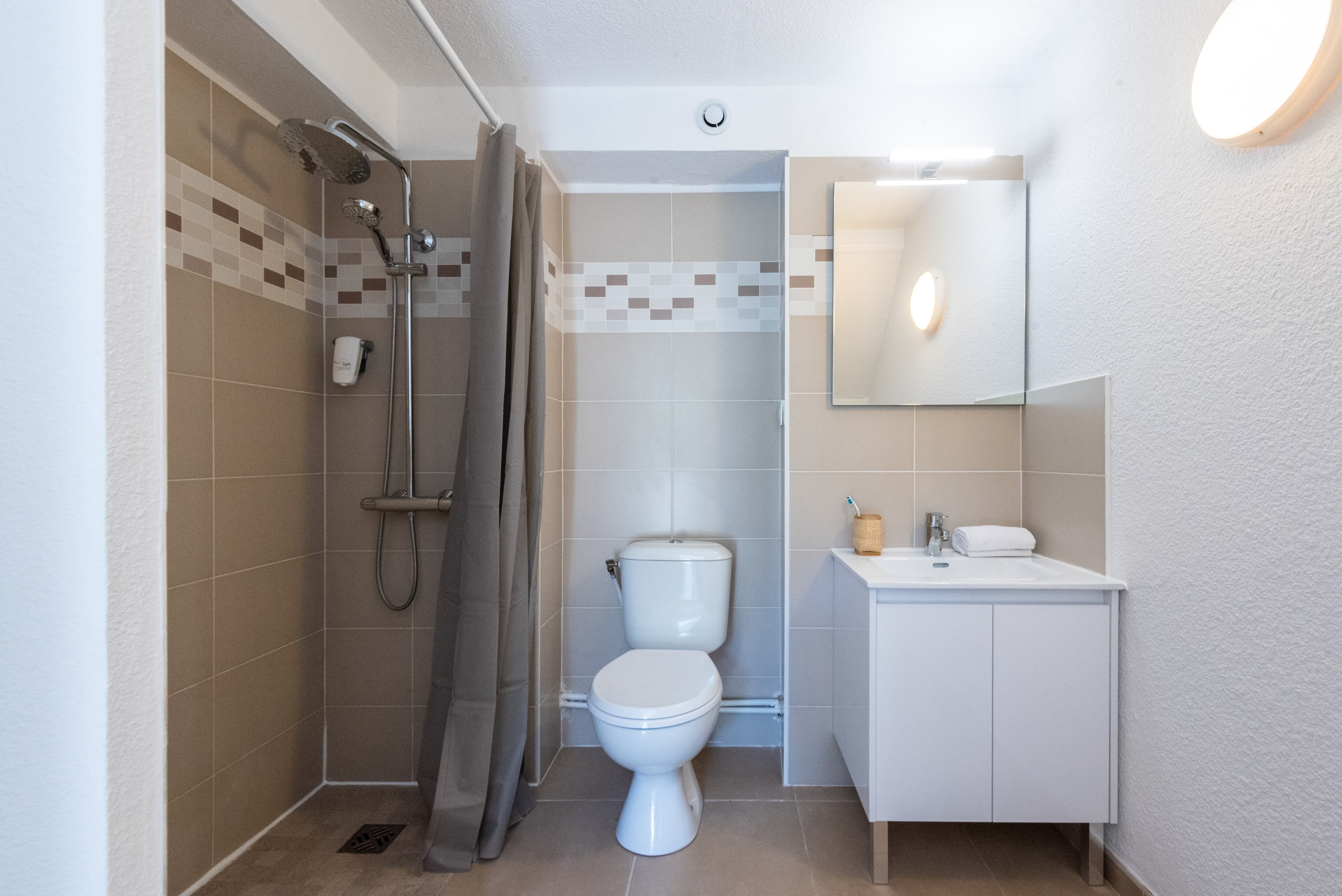 Comfort Aparthotel Mandelieu la Napoule Village — 6