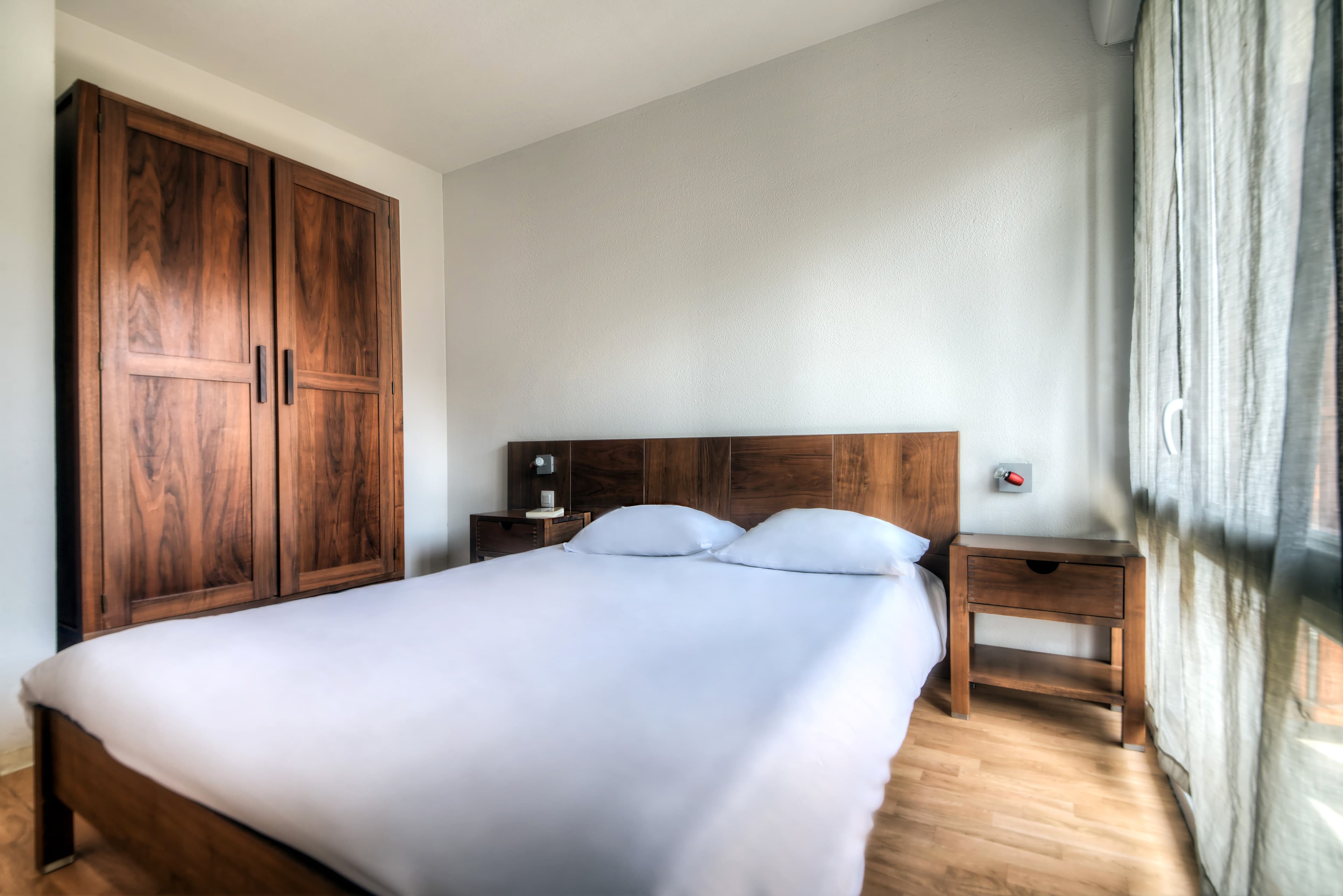Comfort Aparthotel Lourdes L'Acacia — 6