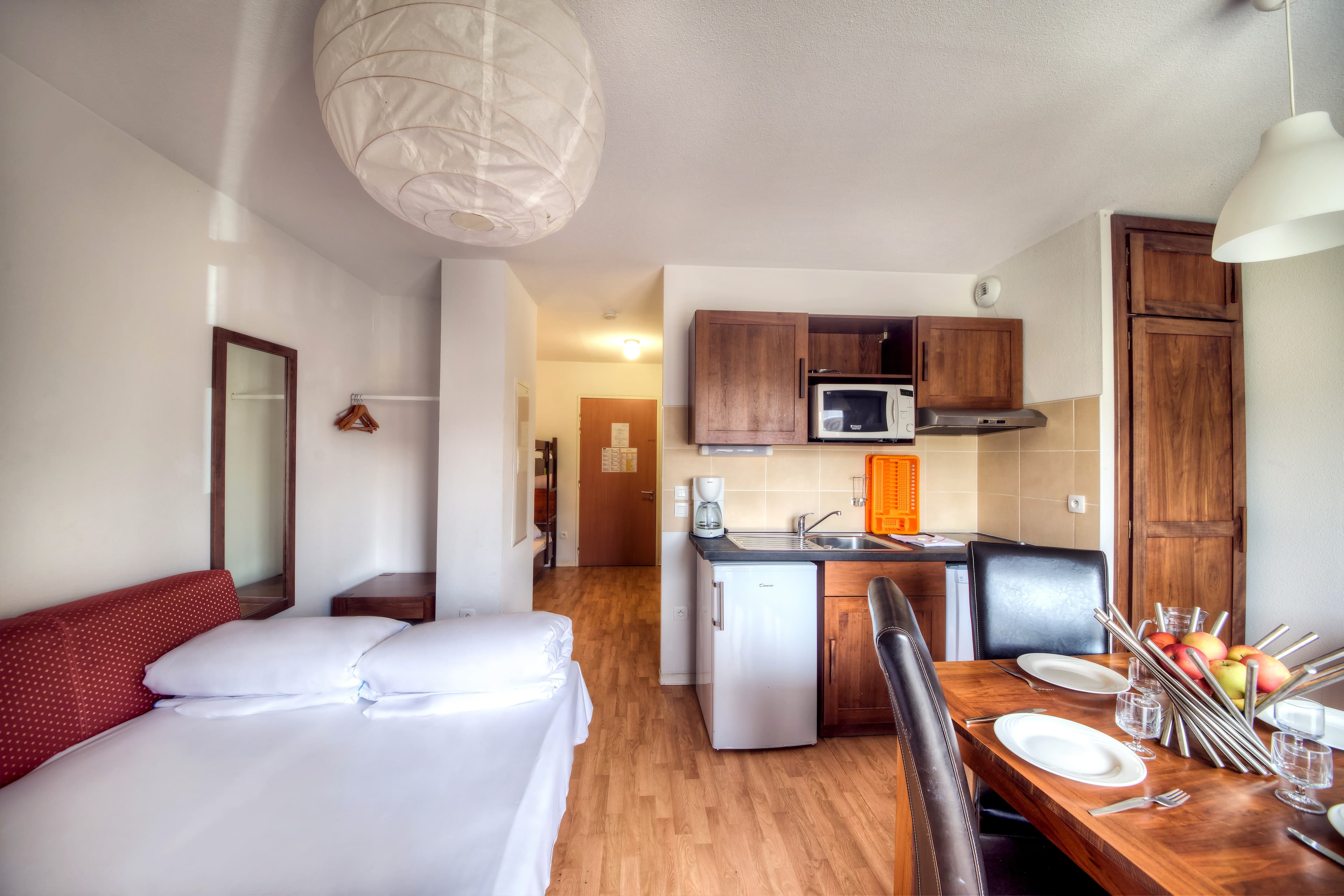 Comfort Aparthotel Lourdes L'Acacia — 15