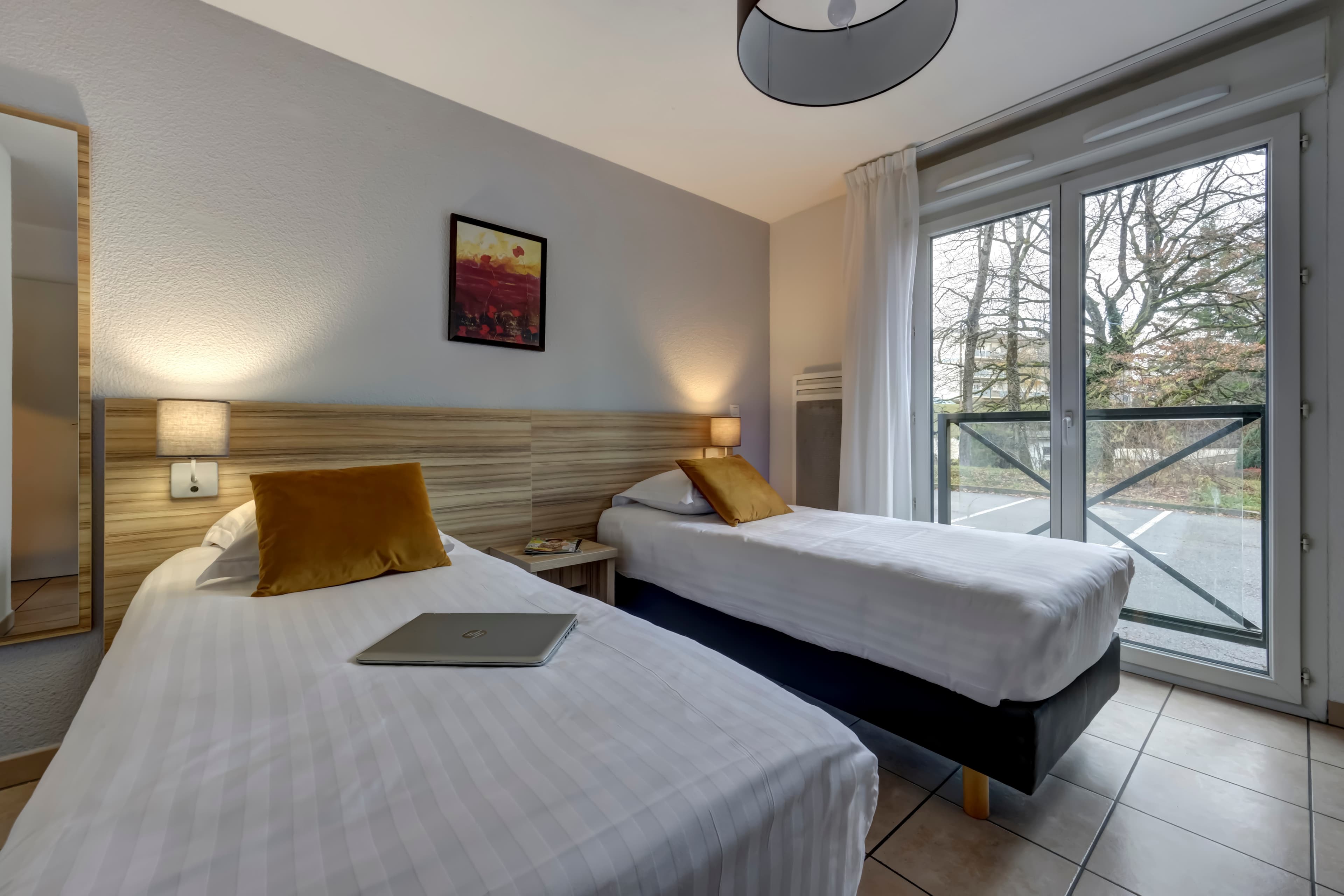 Comfort Aparthotel Divonne L'Orée du Parc — 11