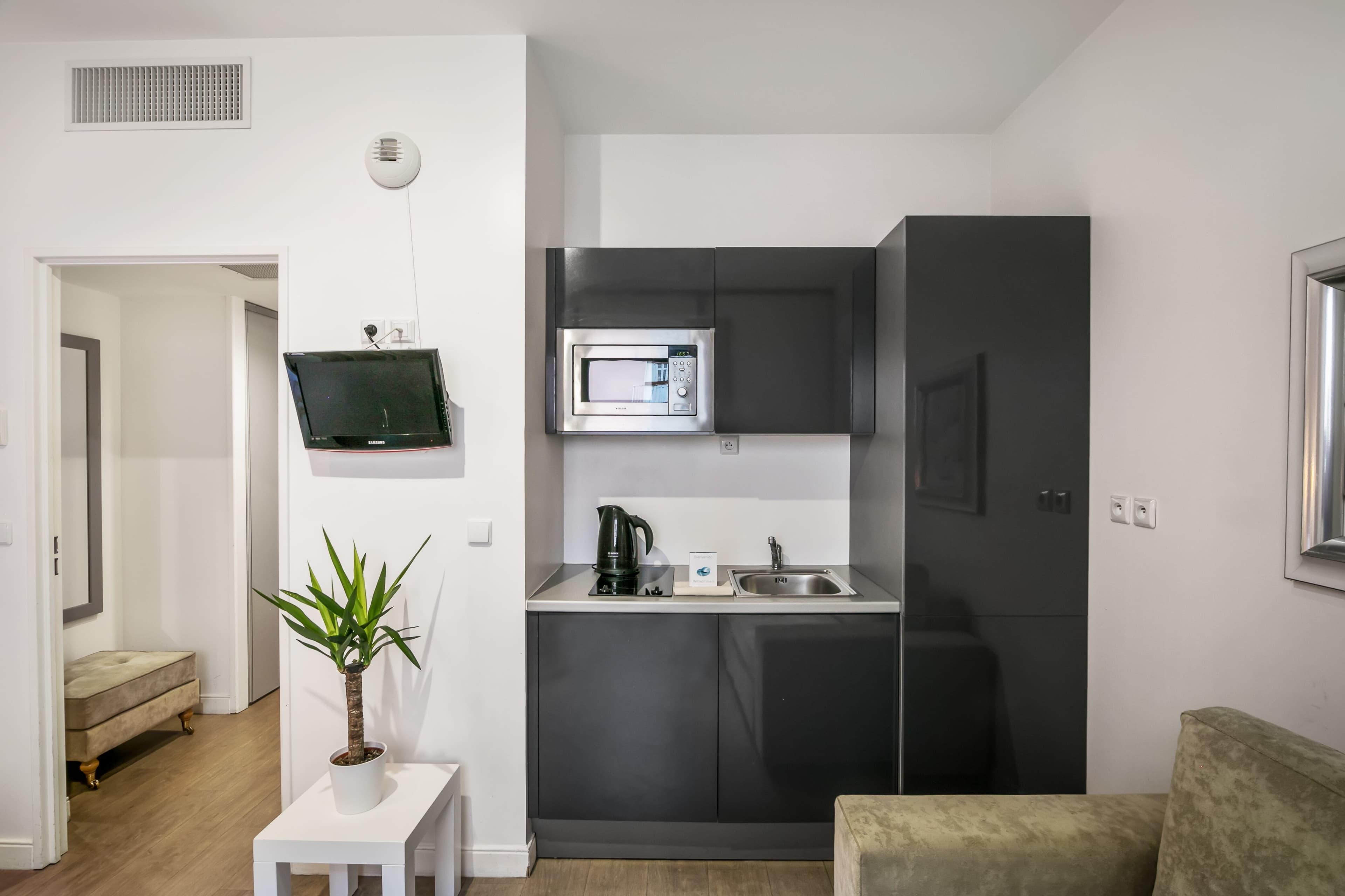 Comfort Aparthotel Lourdes Lorda — 7
