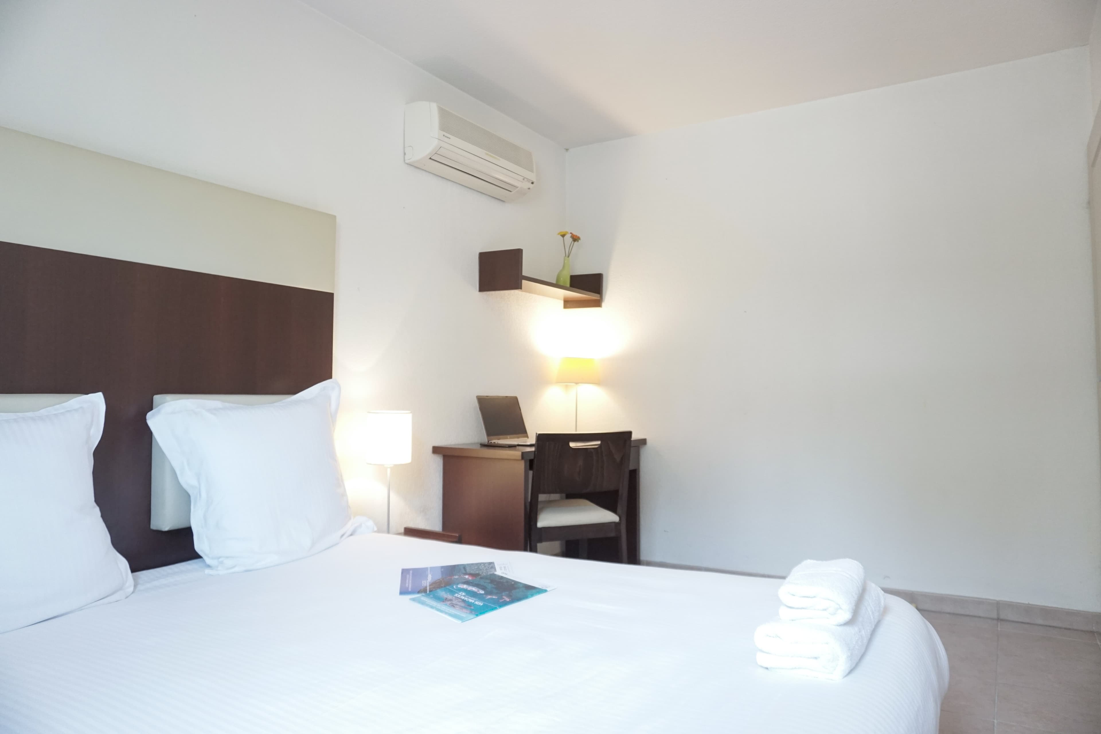 Comfort Aparthotel Six-Fours — 10