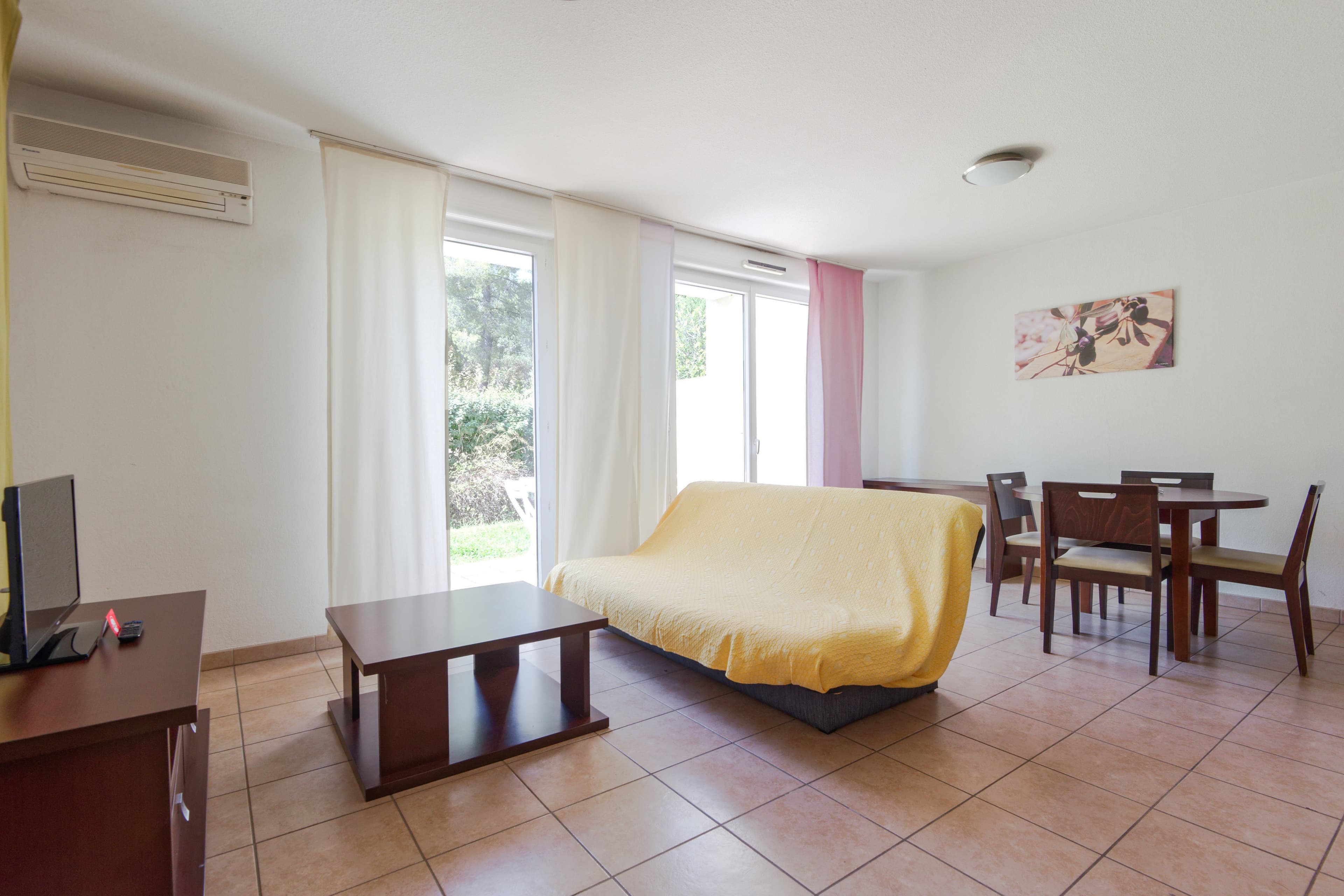 Comfort Aparthotel Six-Fours — 29