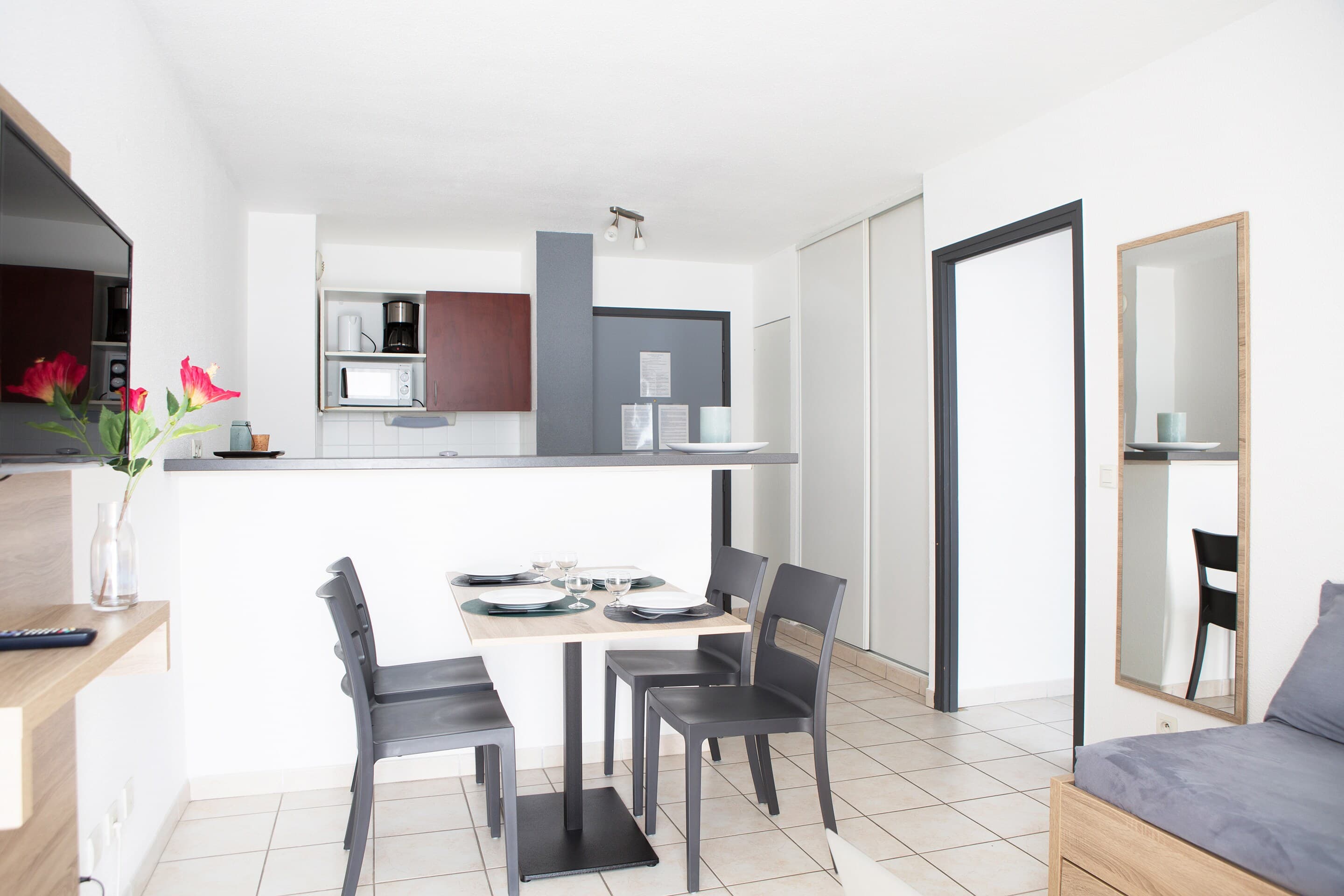 Comfort Aparthotel Divonne La Versoix — 10