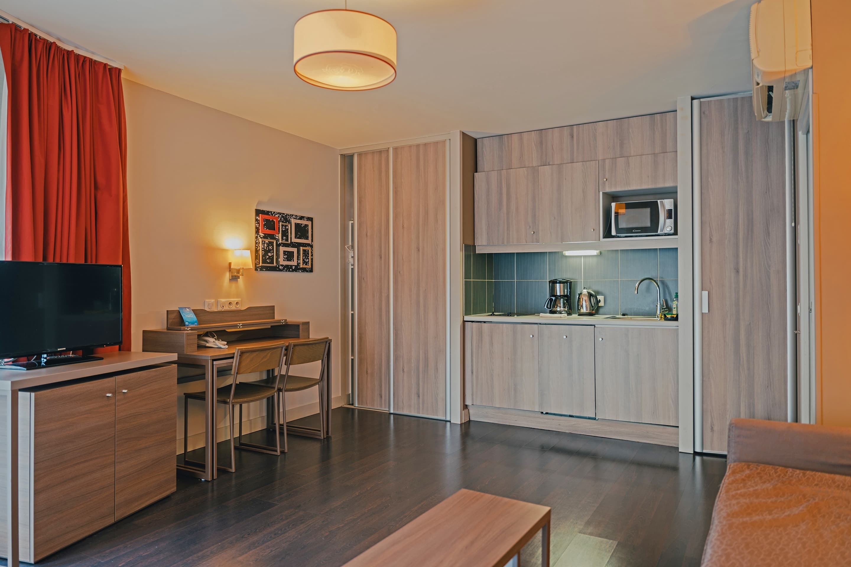 Comfort Aparthotel Saint-Étienne - Image 5