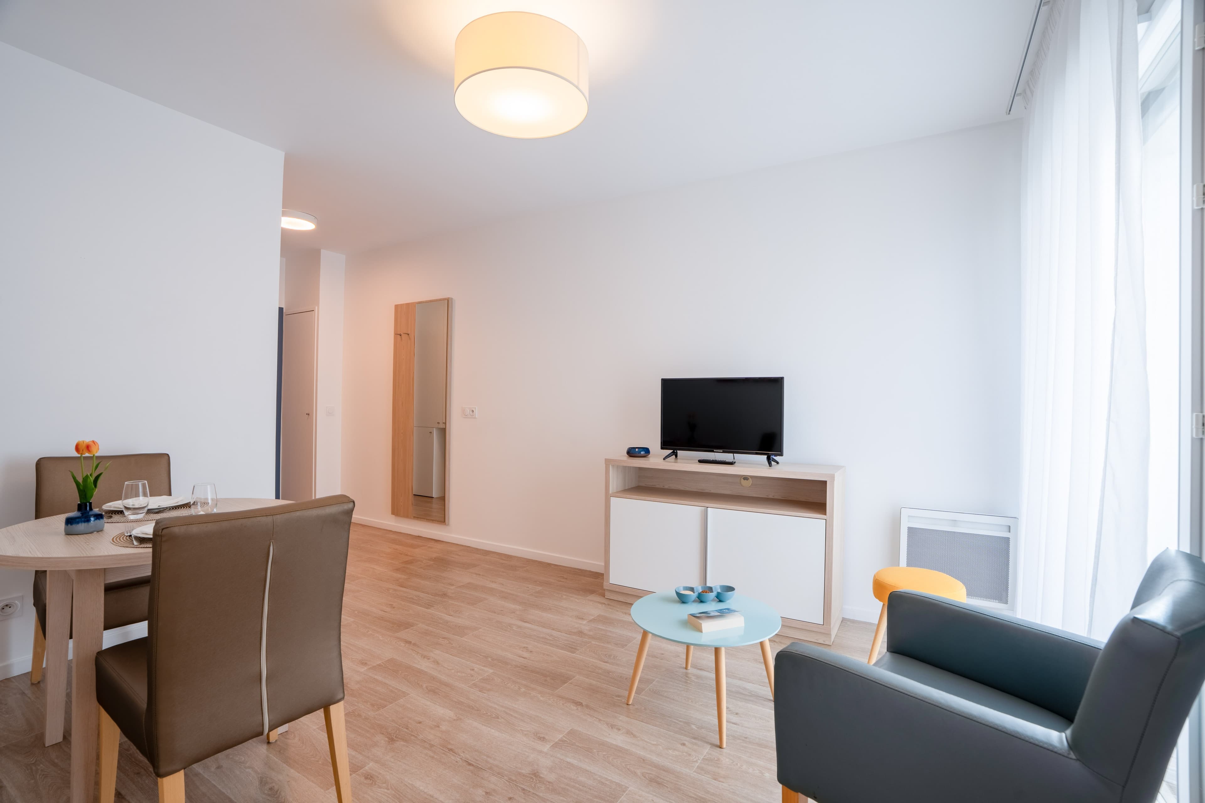 Quality Aparthotel Bourgoin-Jallieu - Image 5