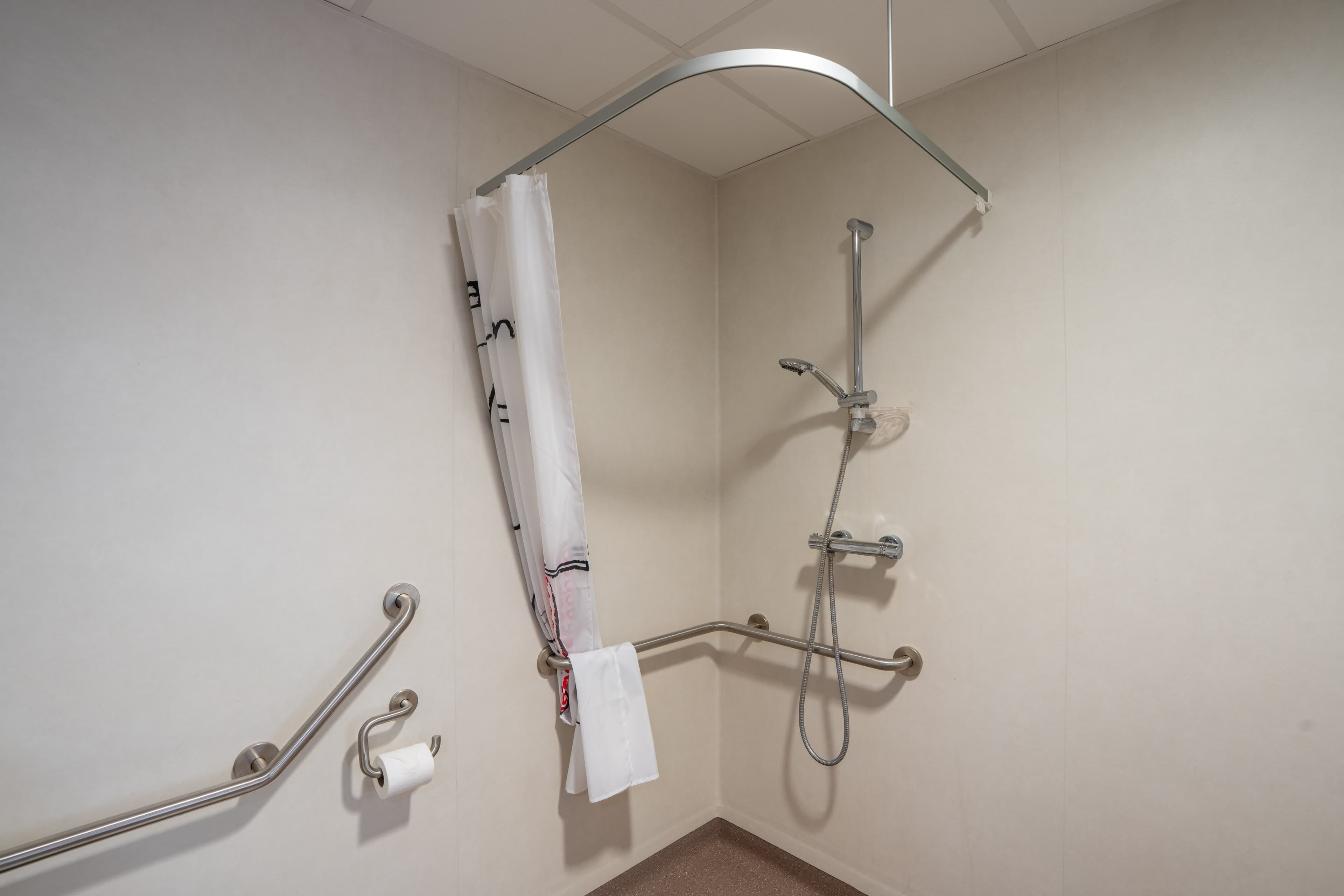 Quality Aparthotel Bourgoin-Jallieu — 7