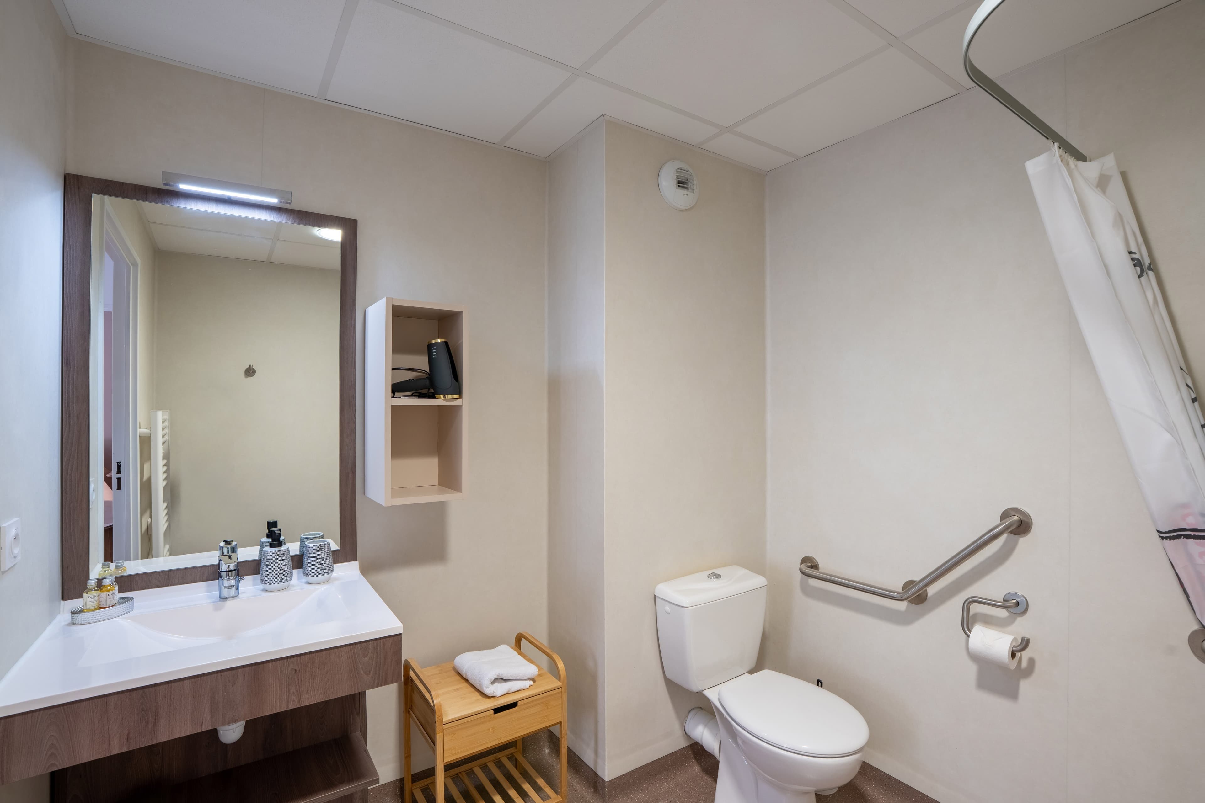 Quality Aparthotel Bourgoin-Jallieu — 12