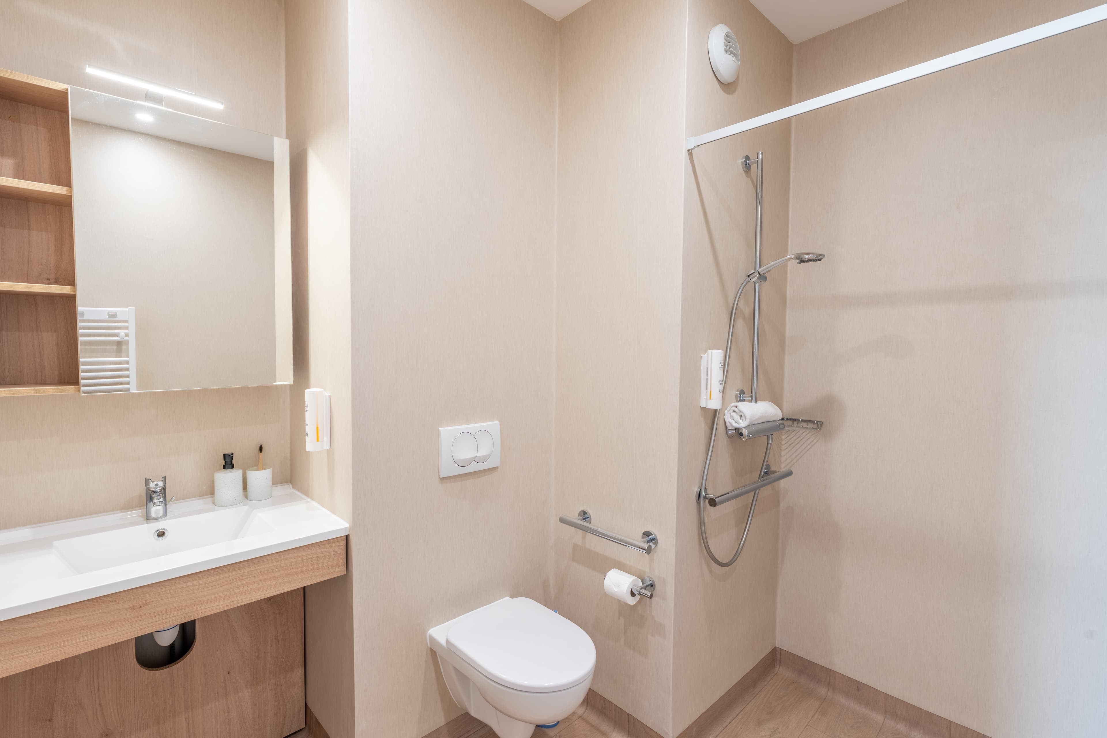 Quality Aparthotel Chambéry — 9