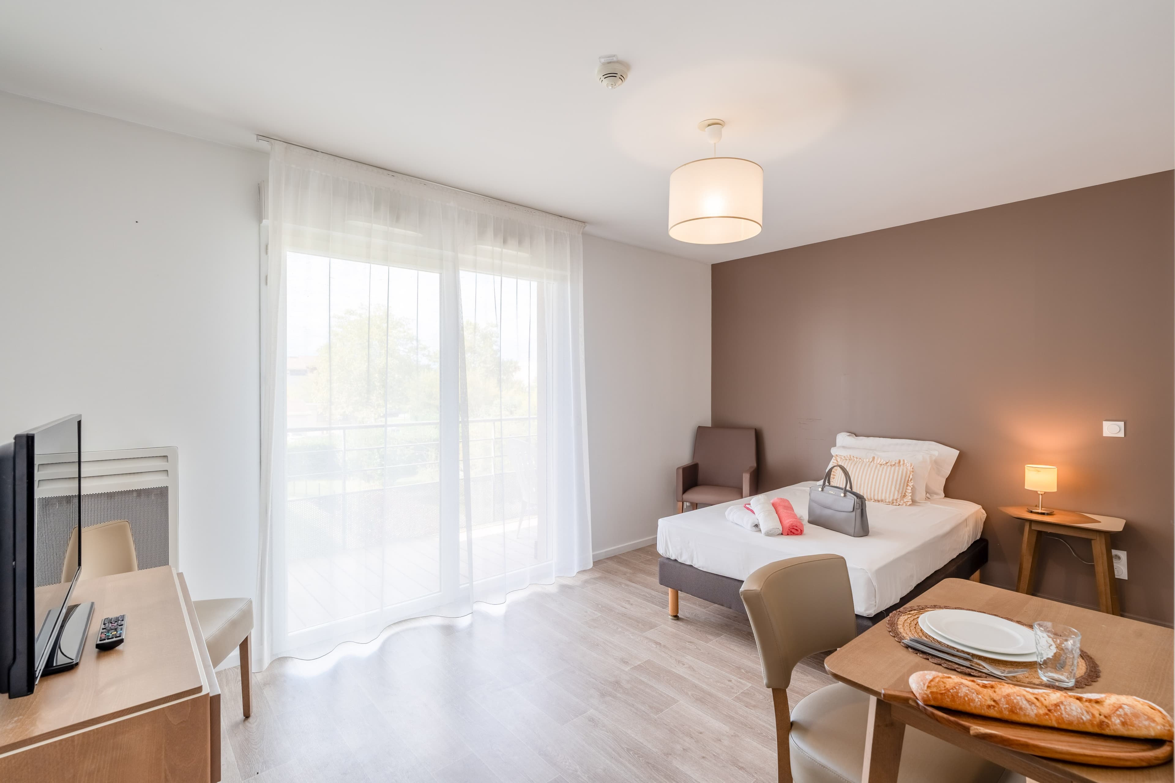 Quality Aparthotel Lyon L'Isle-d'Abeau — 10