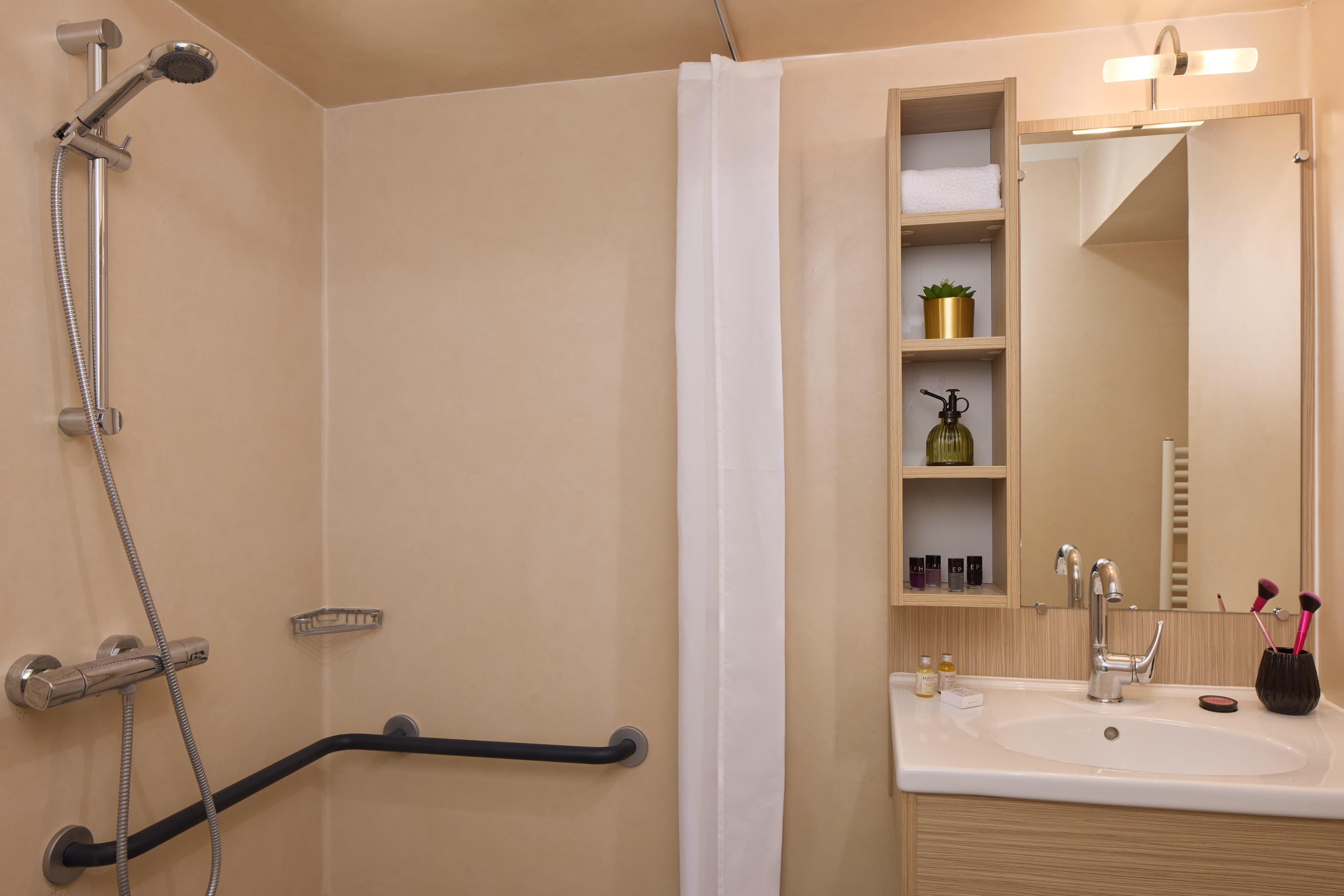 Quality Aparthotel Meaux — 13