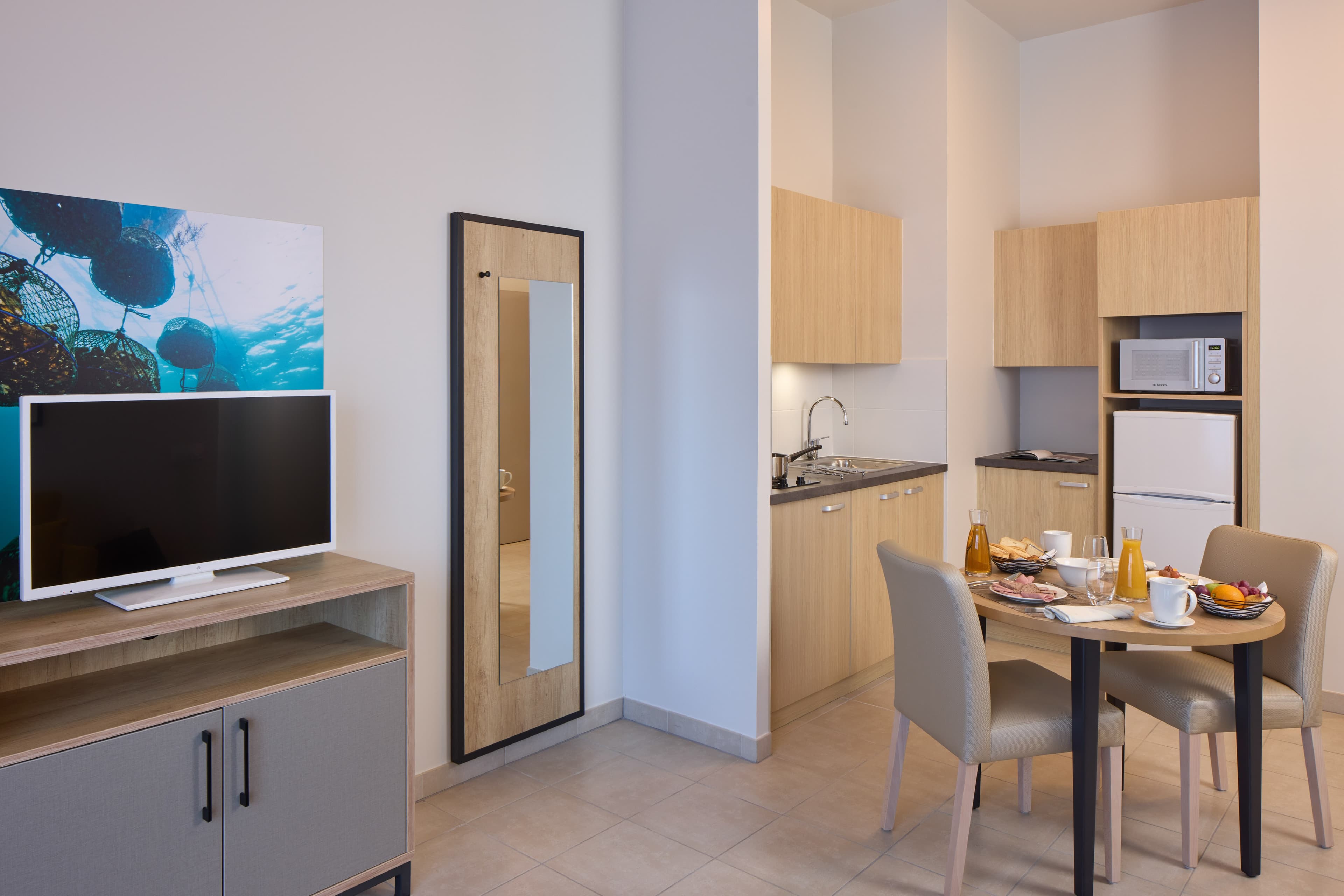 Quality Aparthotel Les rives de Mèze - Image 4