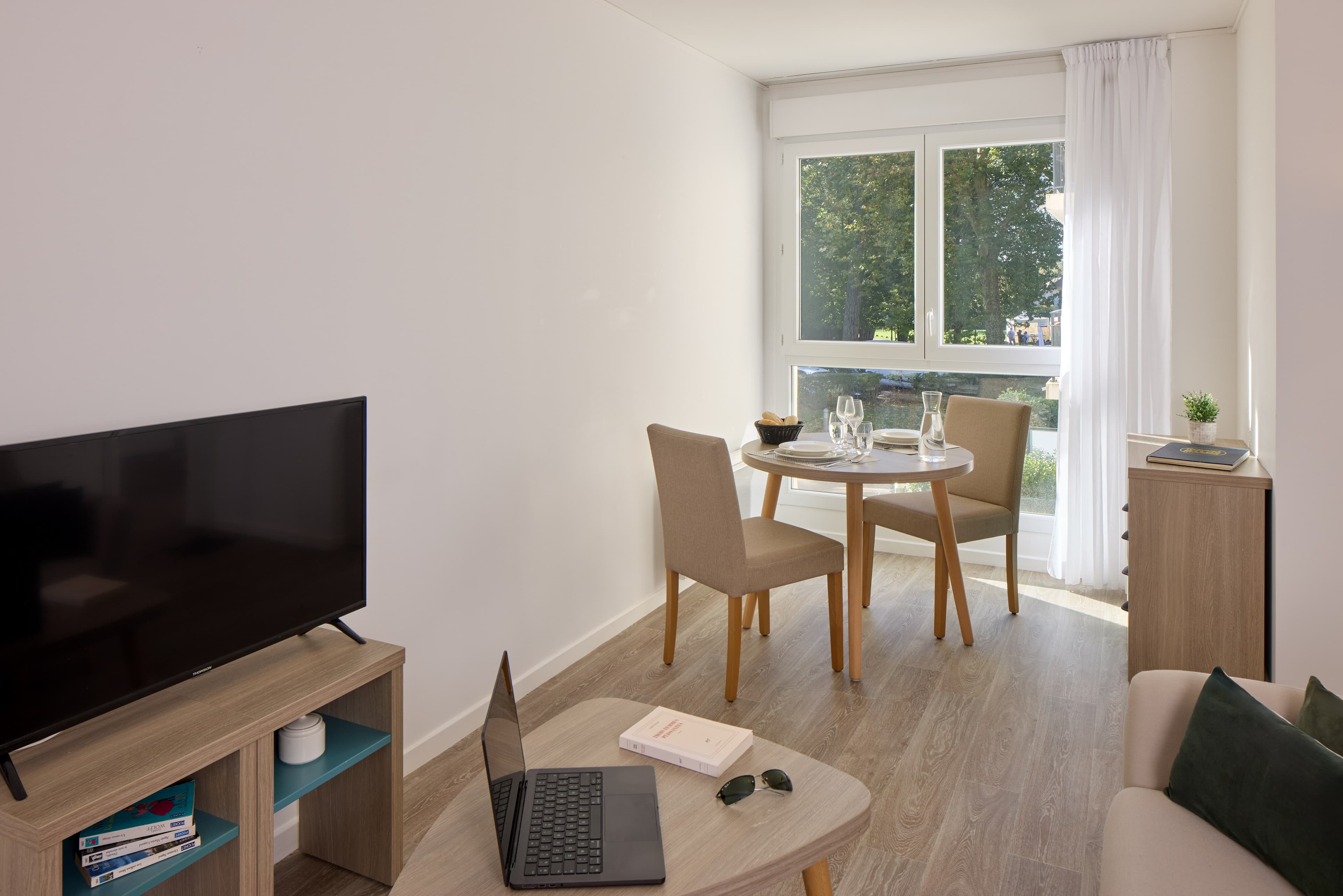 Quality Aparthotel St-Quentin en Yvelines — 9