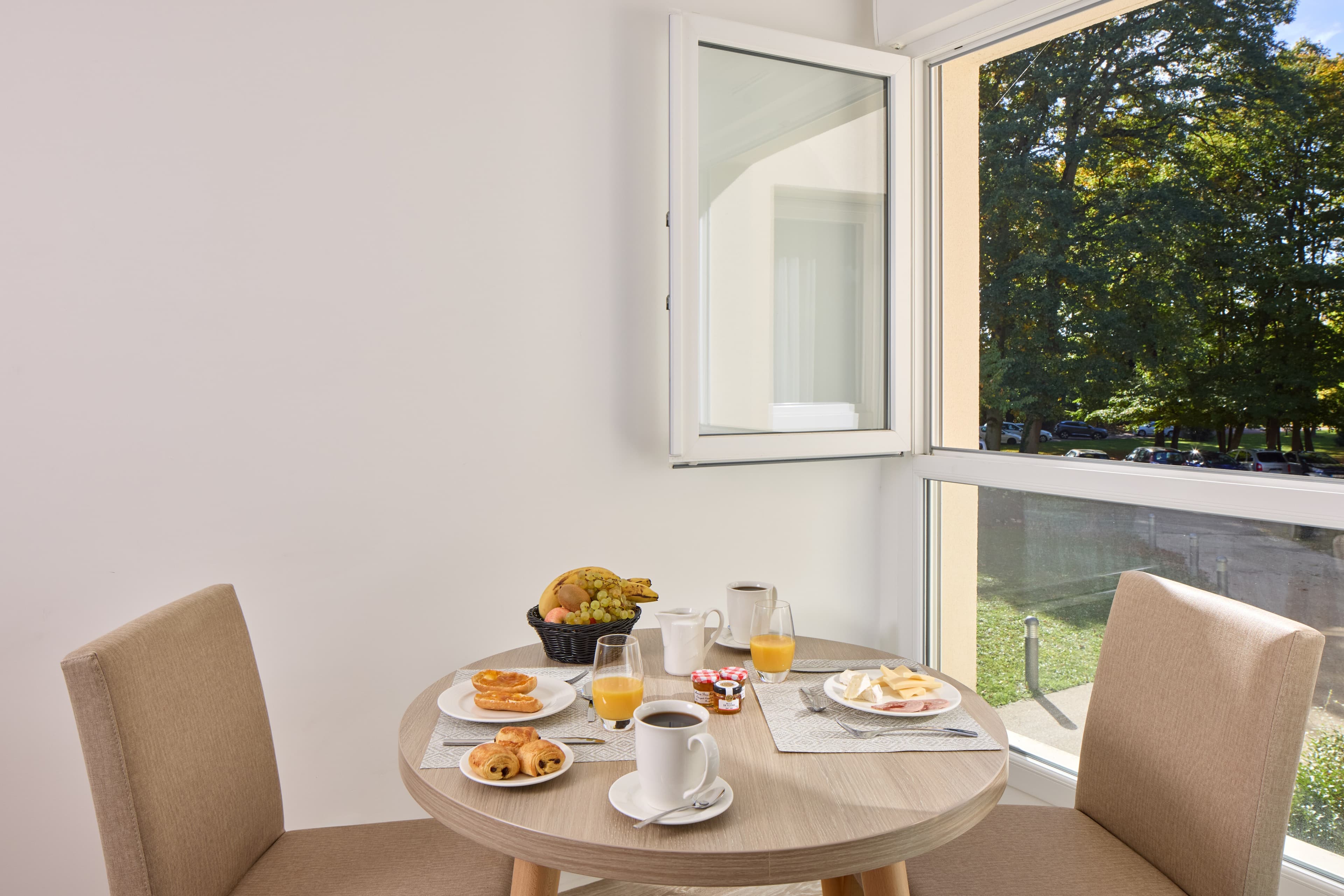 Quality Aparthotel St-Quentin en Yvelines — 11