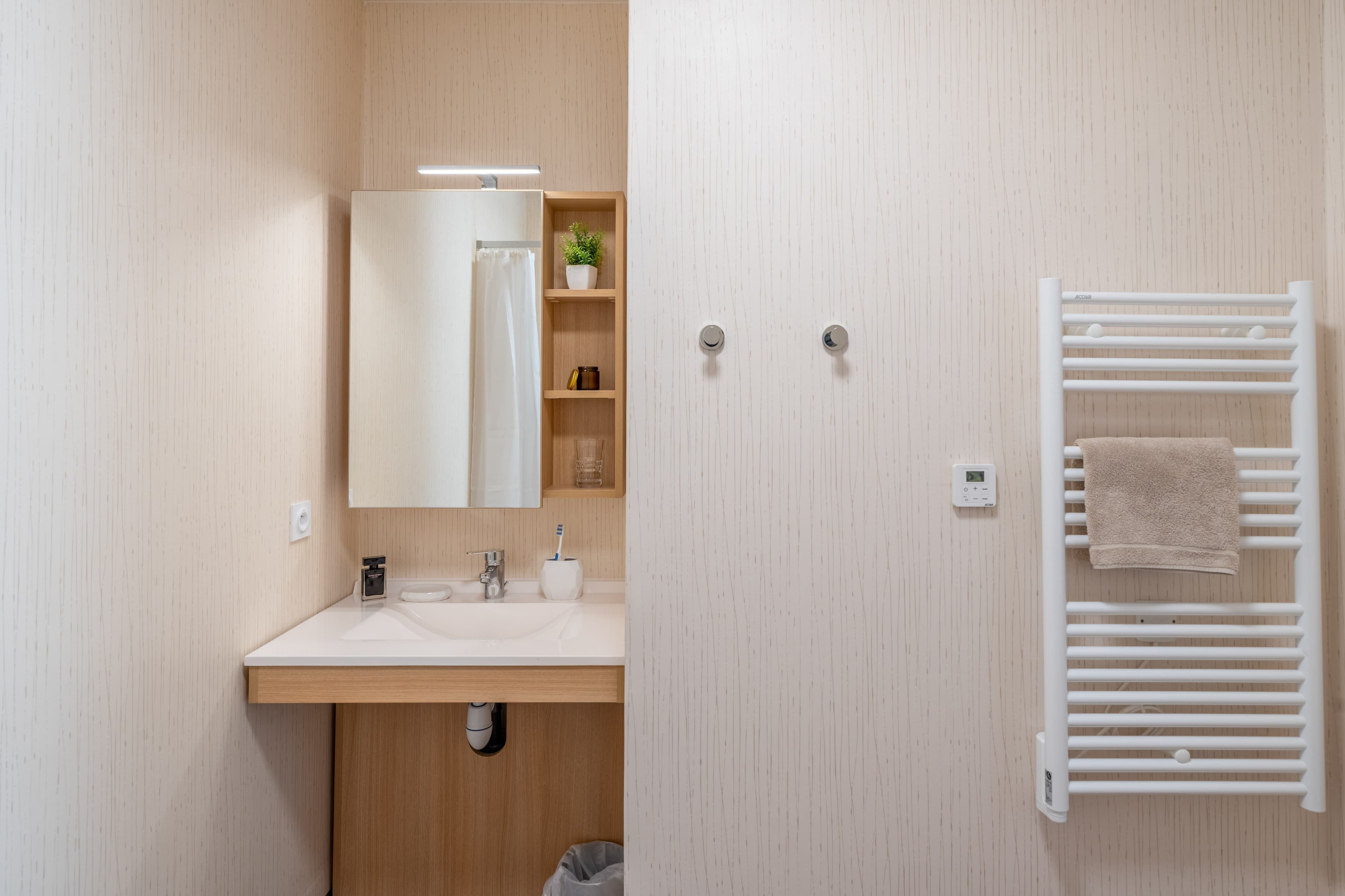 Quality Aparthotel Rochefort - Image 5