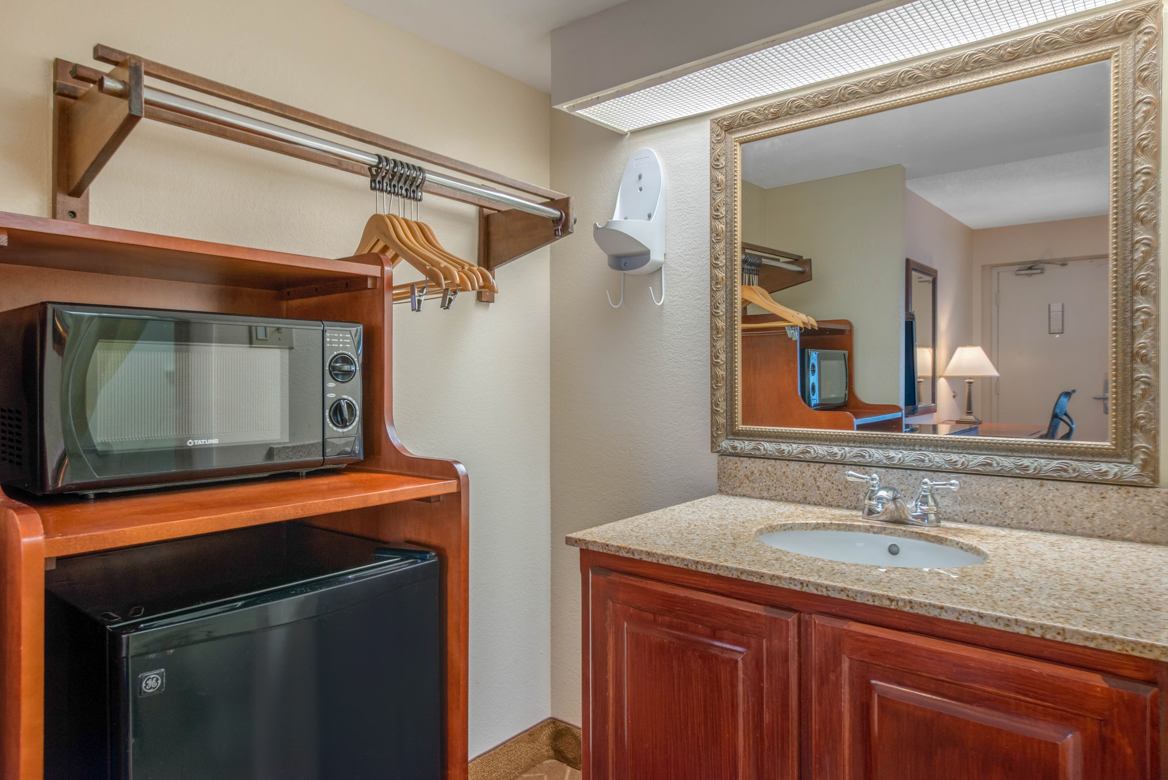Quality Inn Savannah Historic District — 29