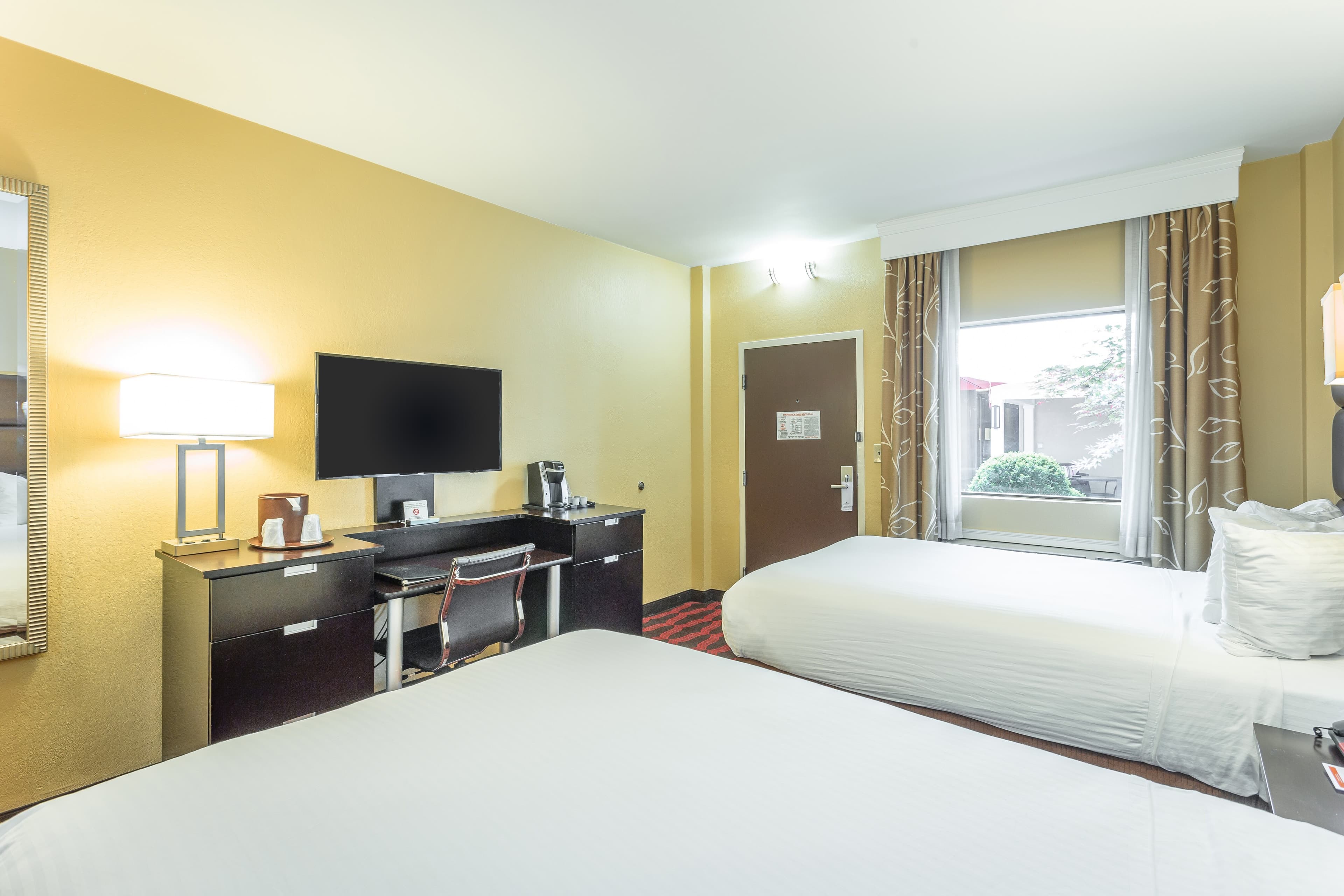 Inn at the Peachtrees, an Ascend Collection Hotel - Image 3