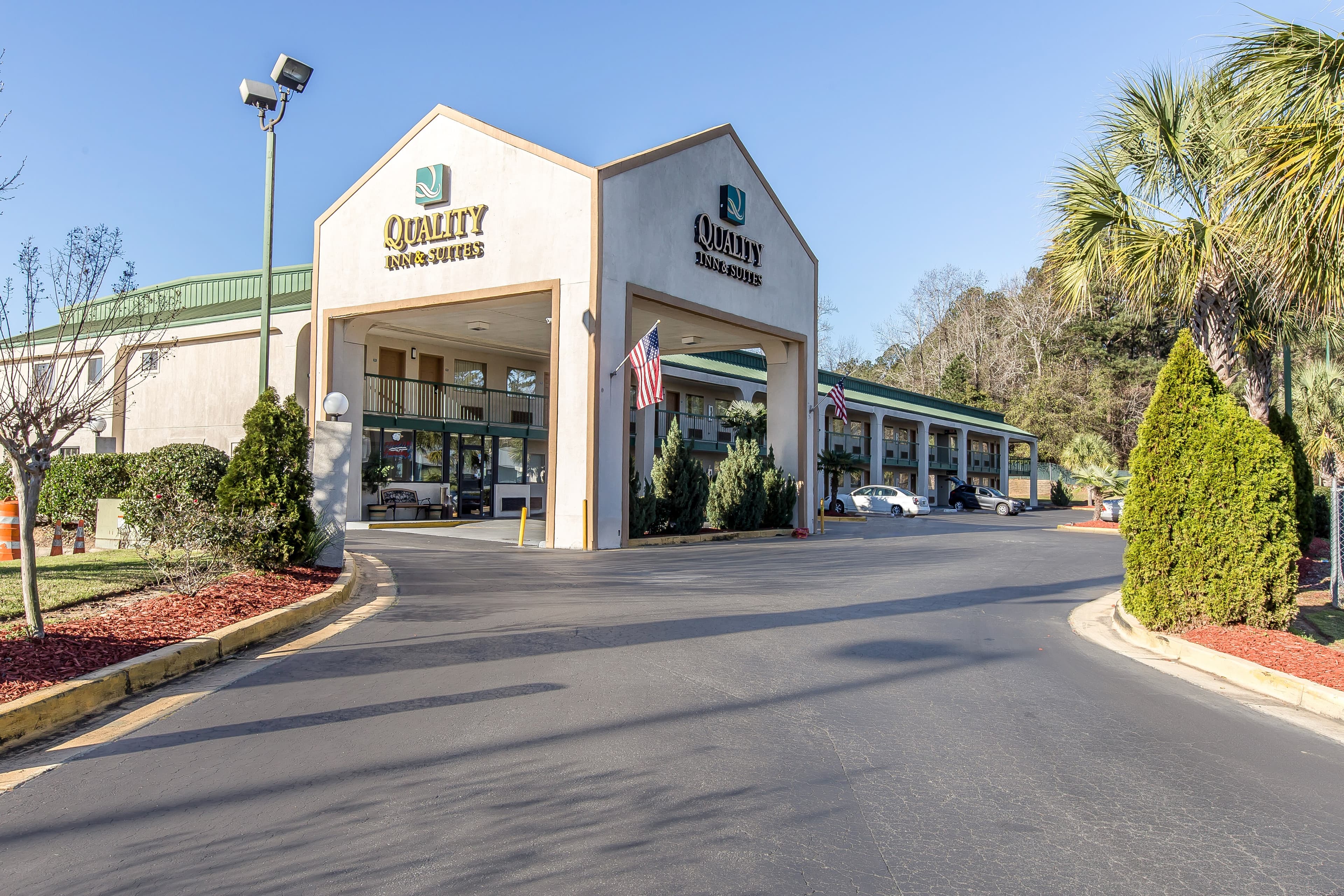 Quality Inn & Suites Macon North - Image 1