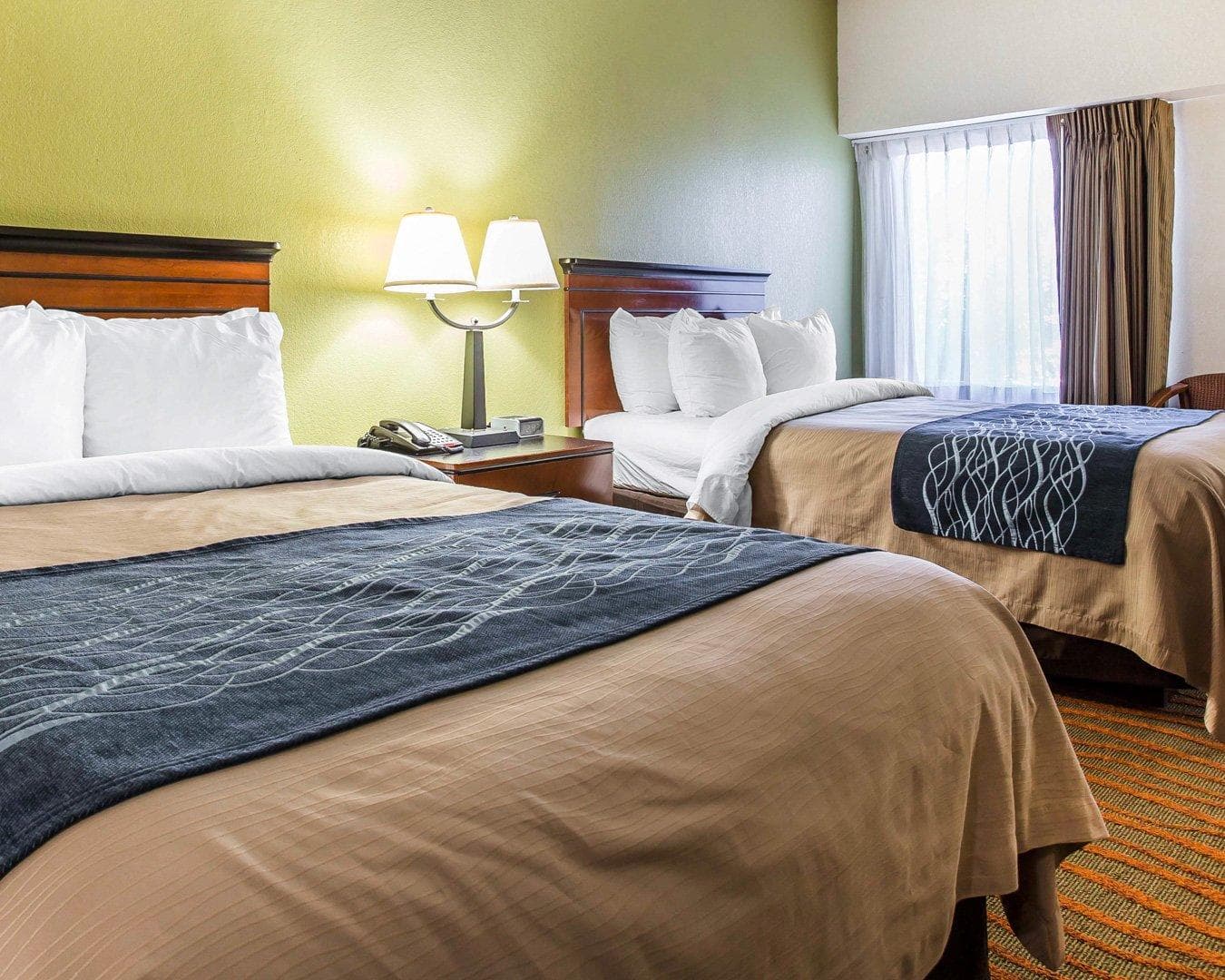 Comfort Inn Conyers - Image 2