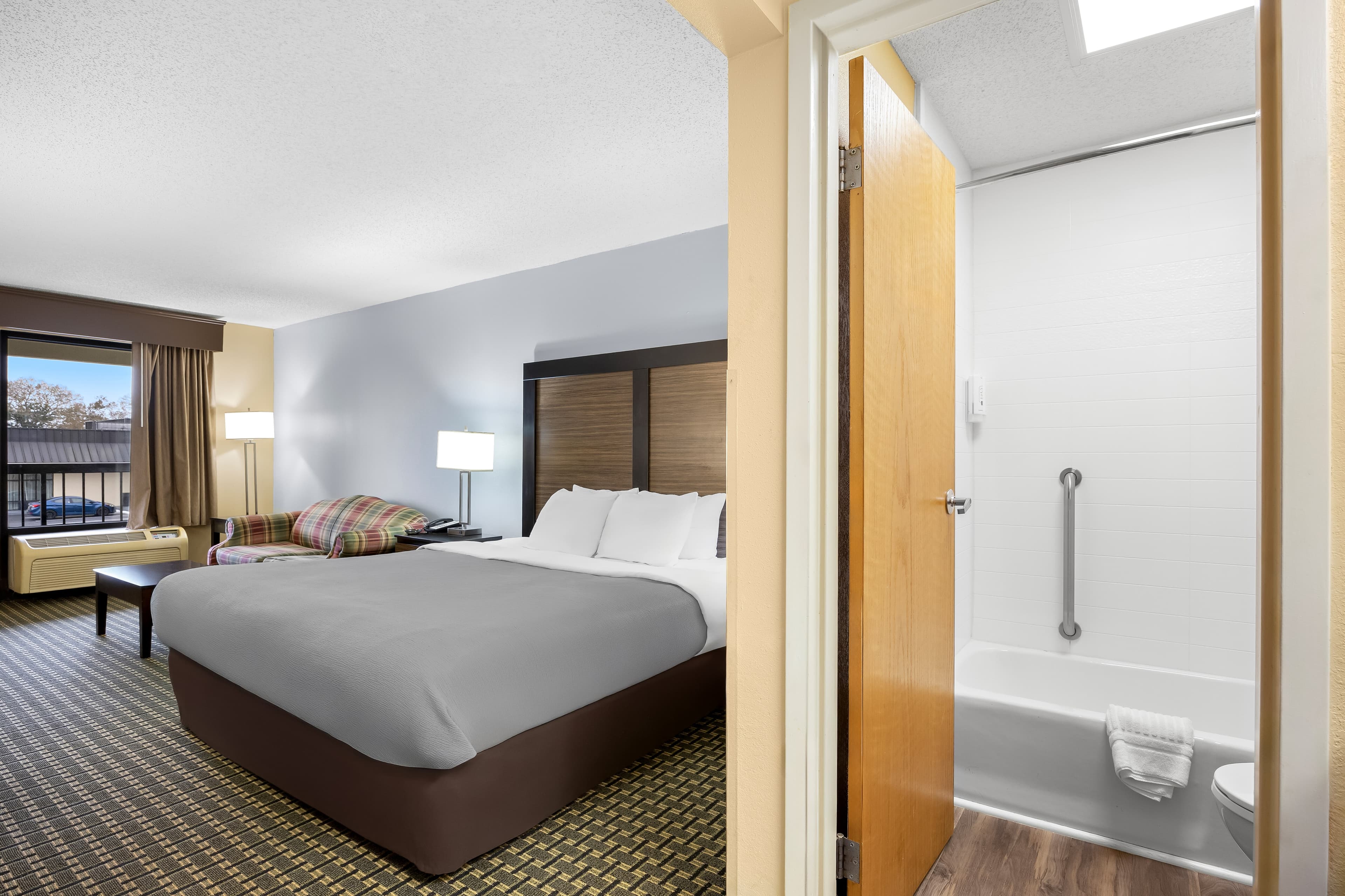 Quality Inn Perry - National Fairgrounds Area — 8