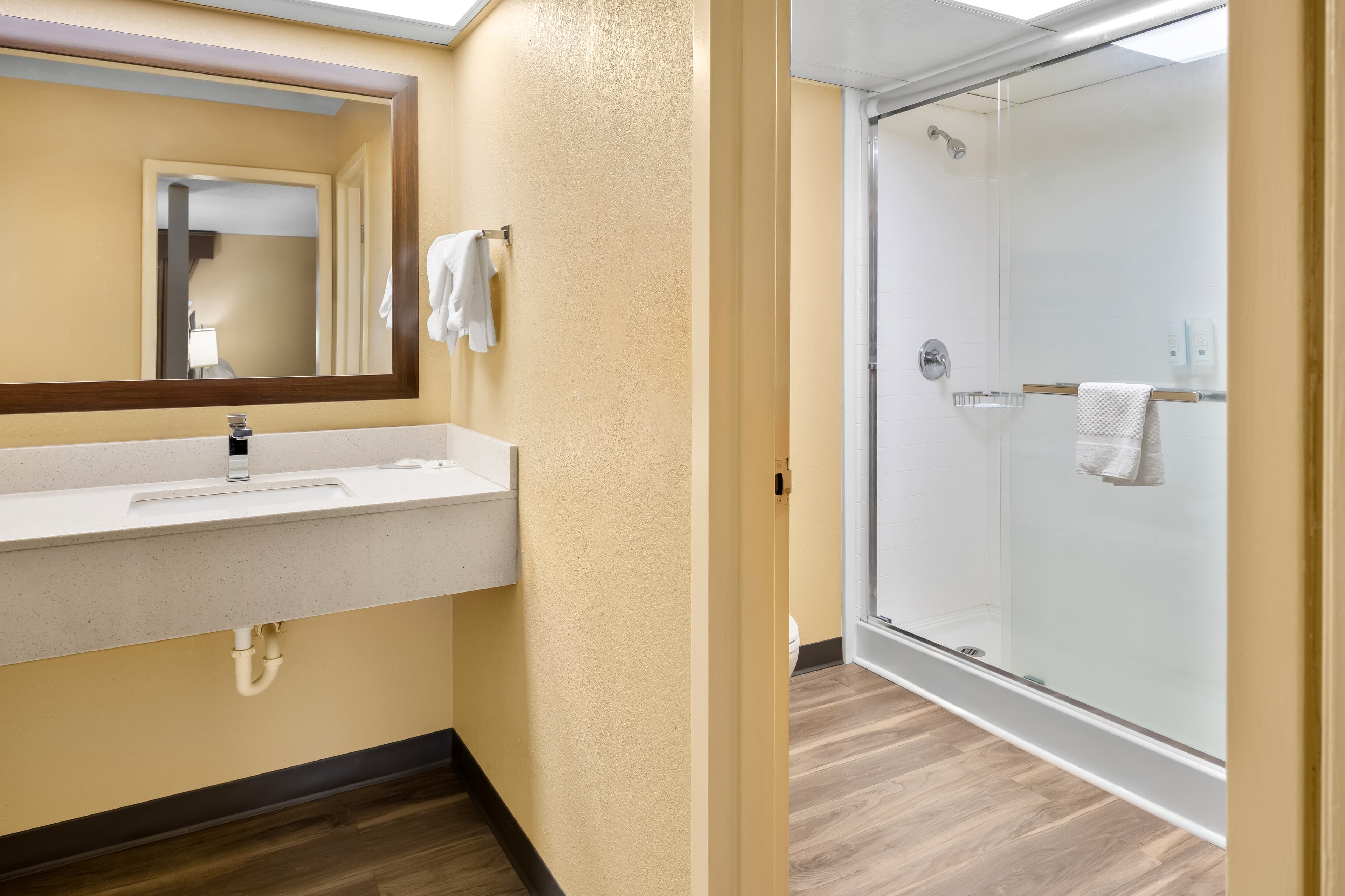 Quality Inn Perry - National Fairgrounds Area - Image 5
