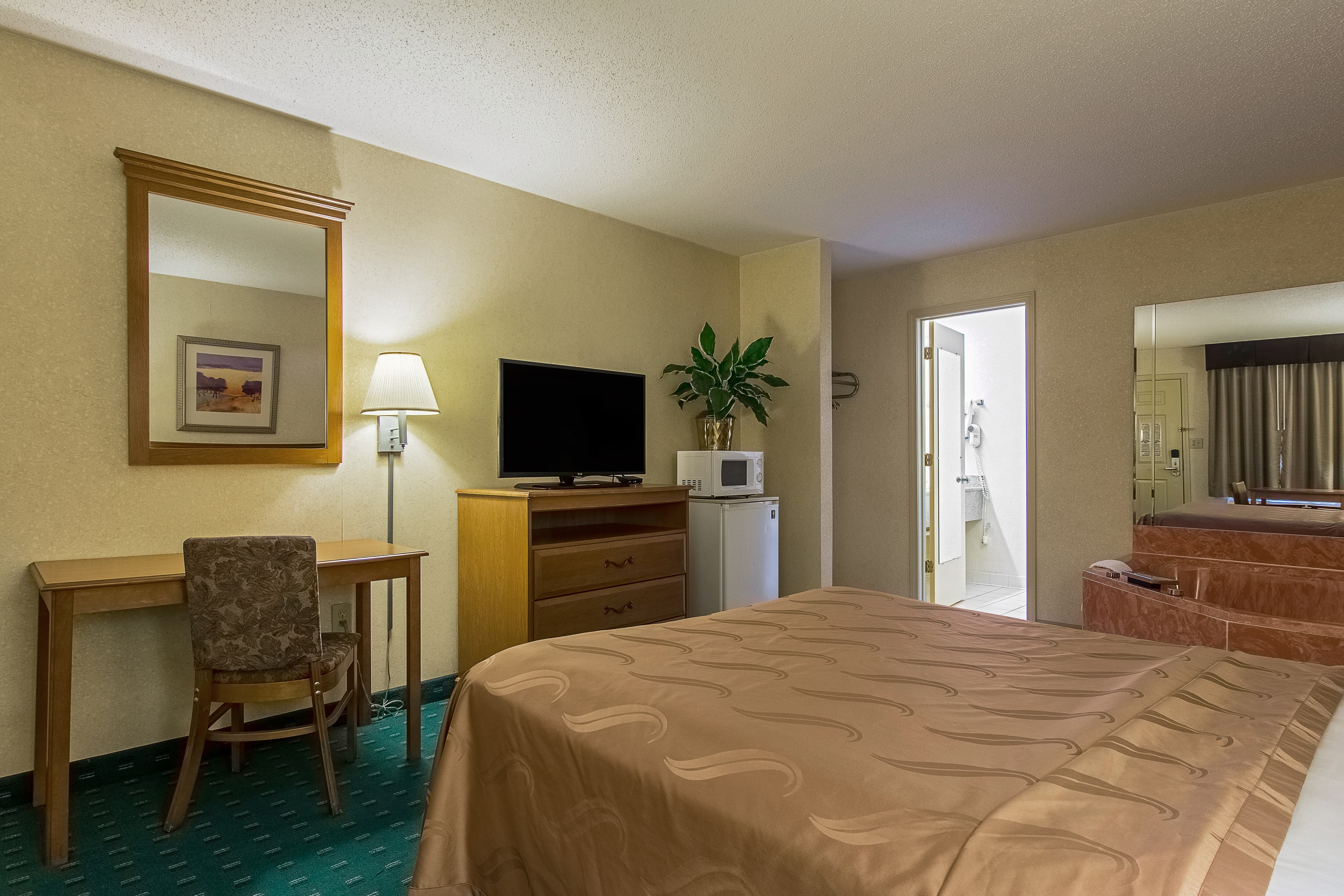 Quality Inn Oakwood - Gainesville — 11