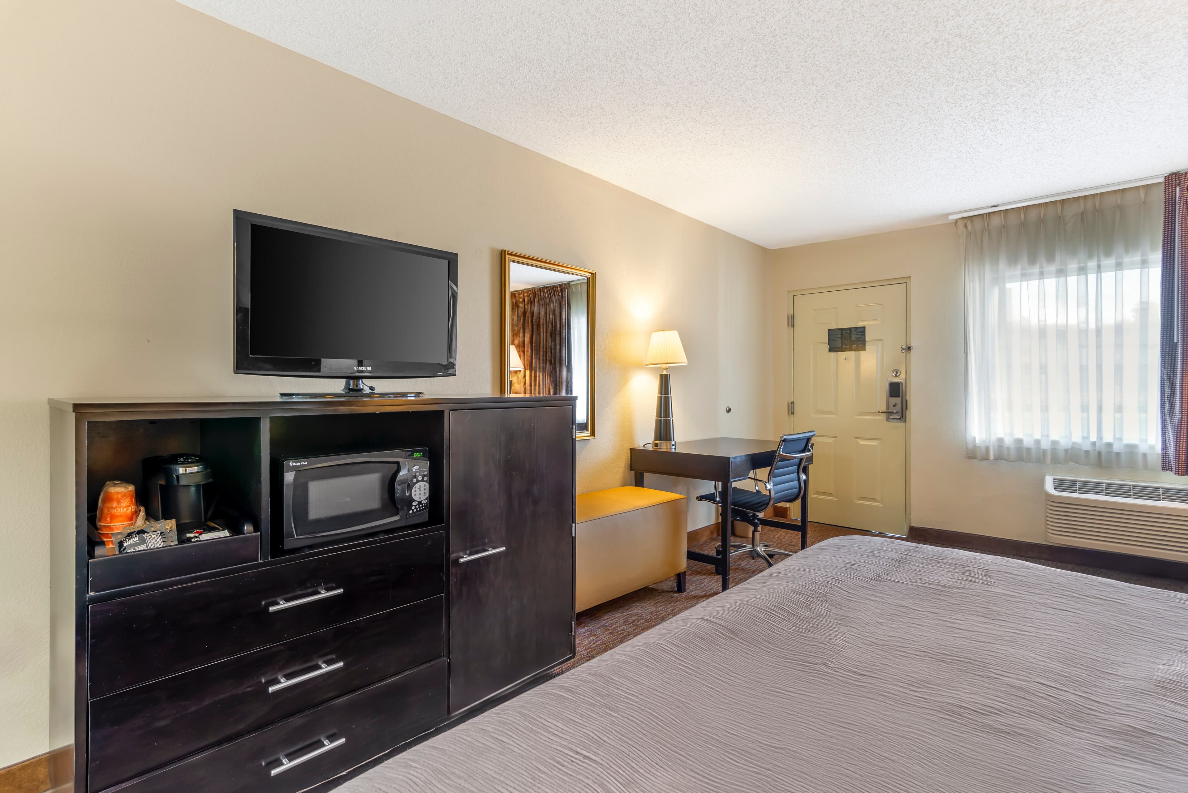 Quality Inn Cordele - Image 4