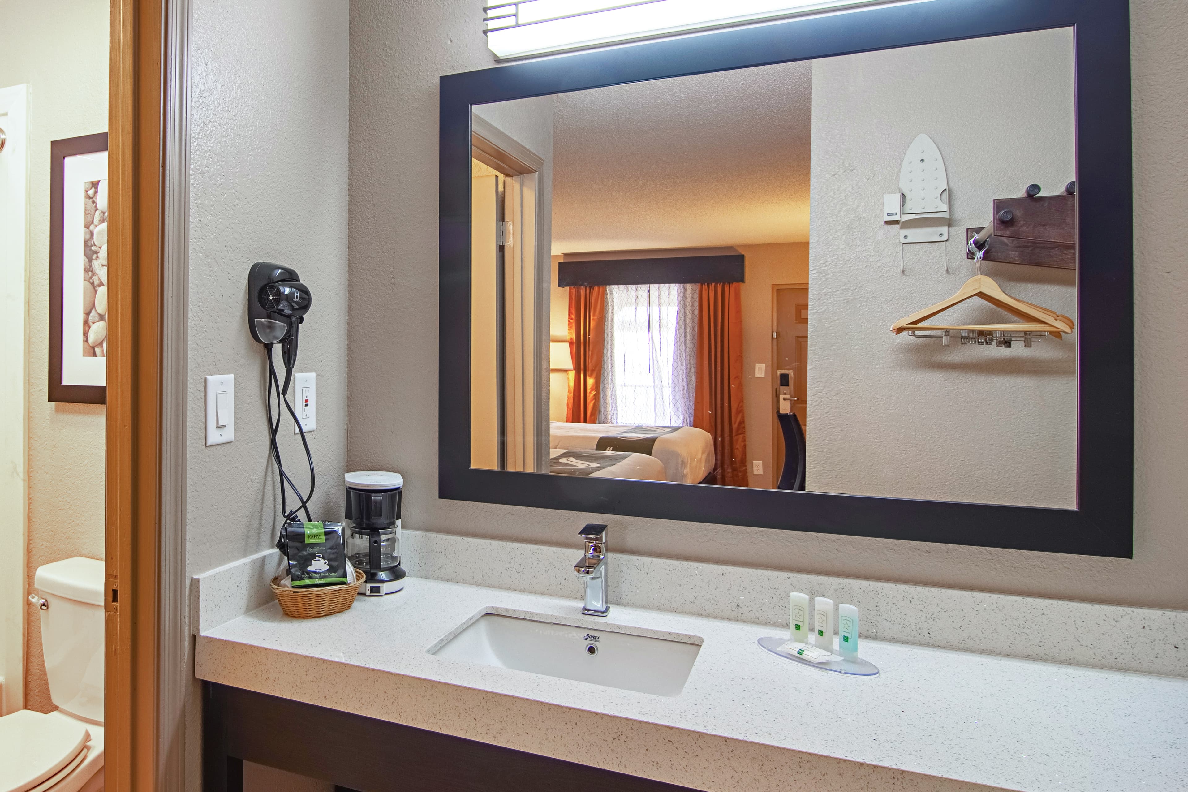 Quality Inn Villa Rica — 14