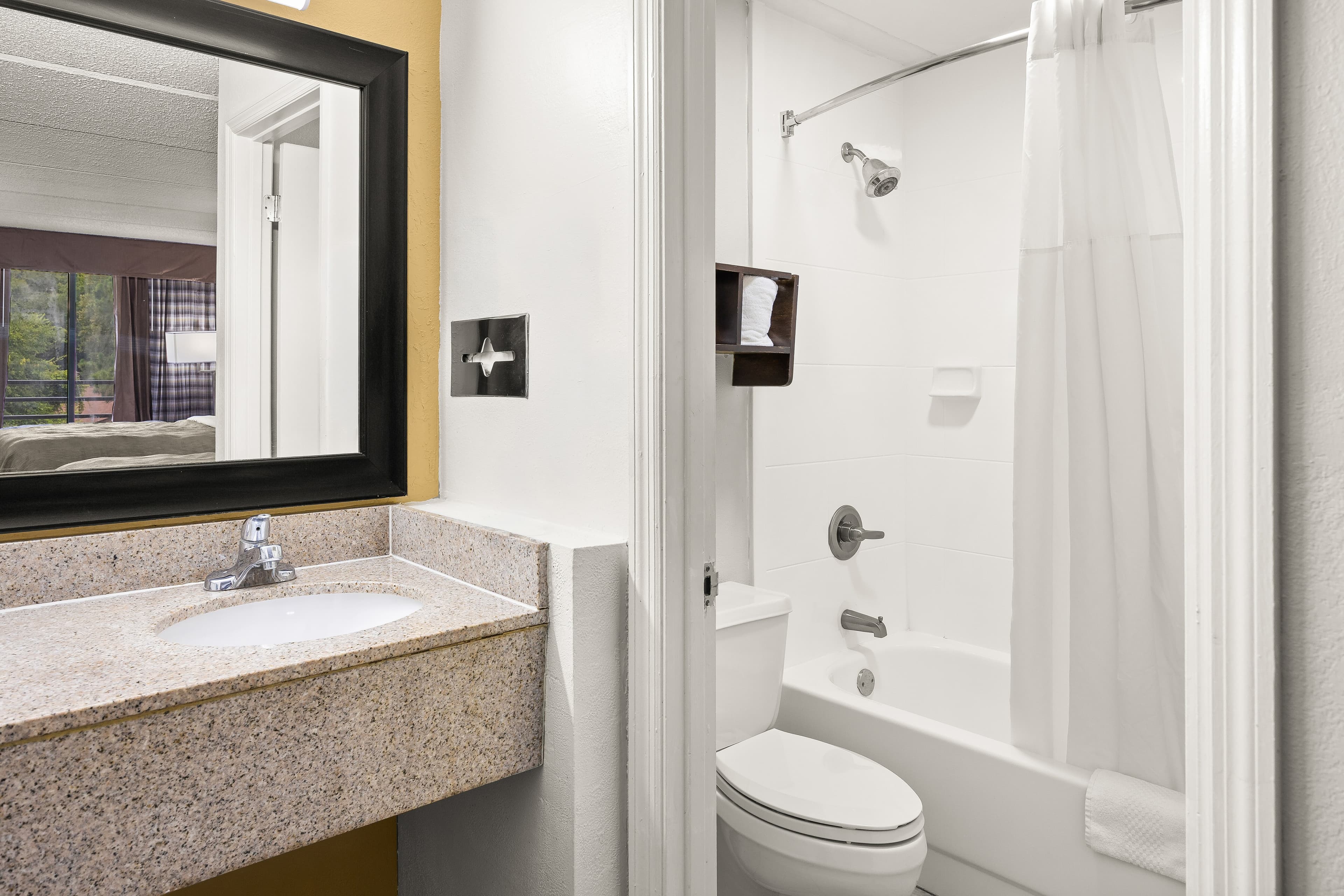 Quality Inn Columbus near Fort Benning — 17