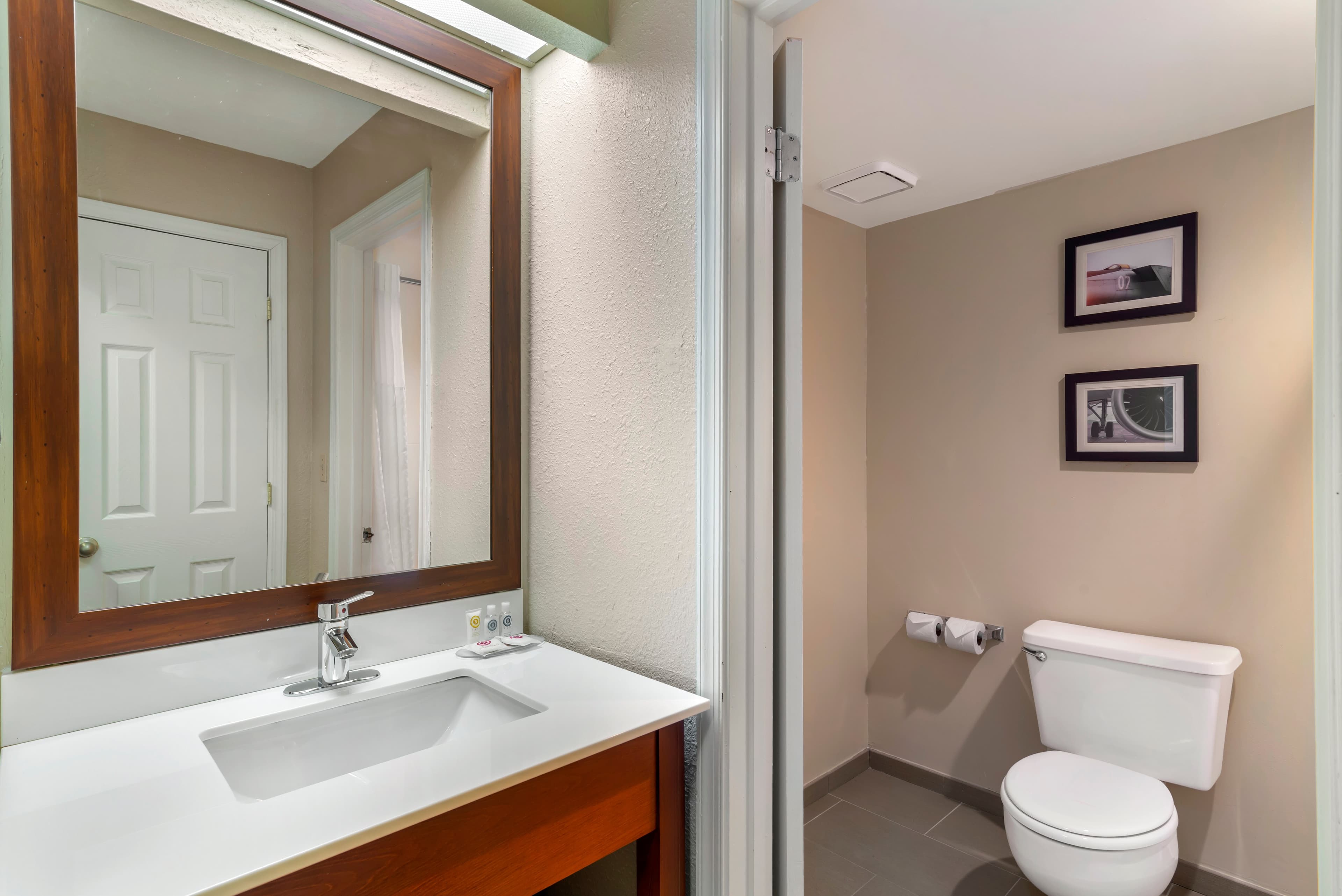 Comfort Inn & Suites - near Robins Air Force Base Main Gate — 13