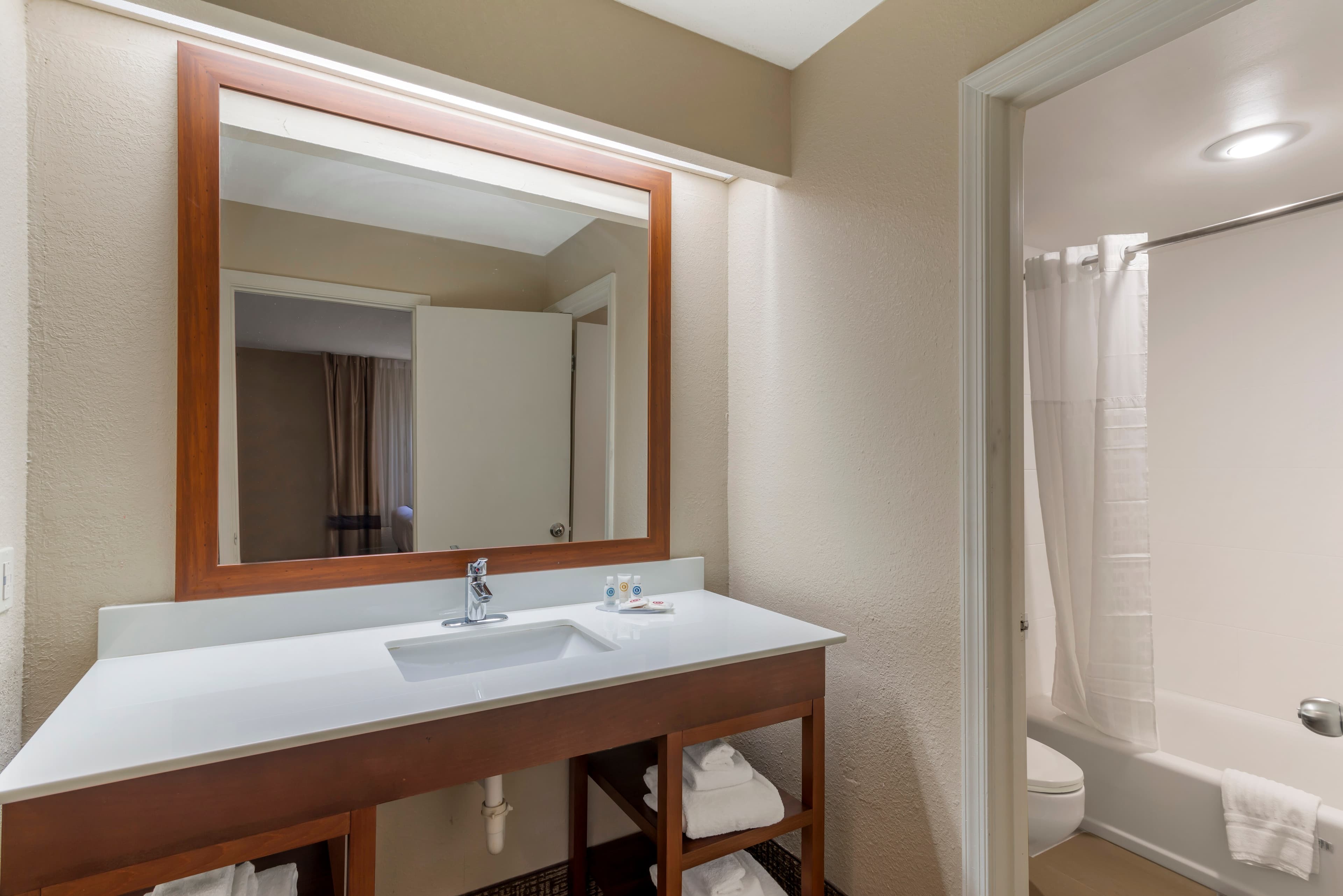 Comfort Inn & Suites - near Robins Air Force Base Main Gate — 29