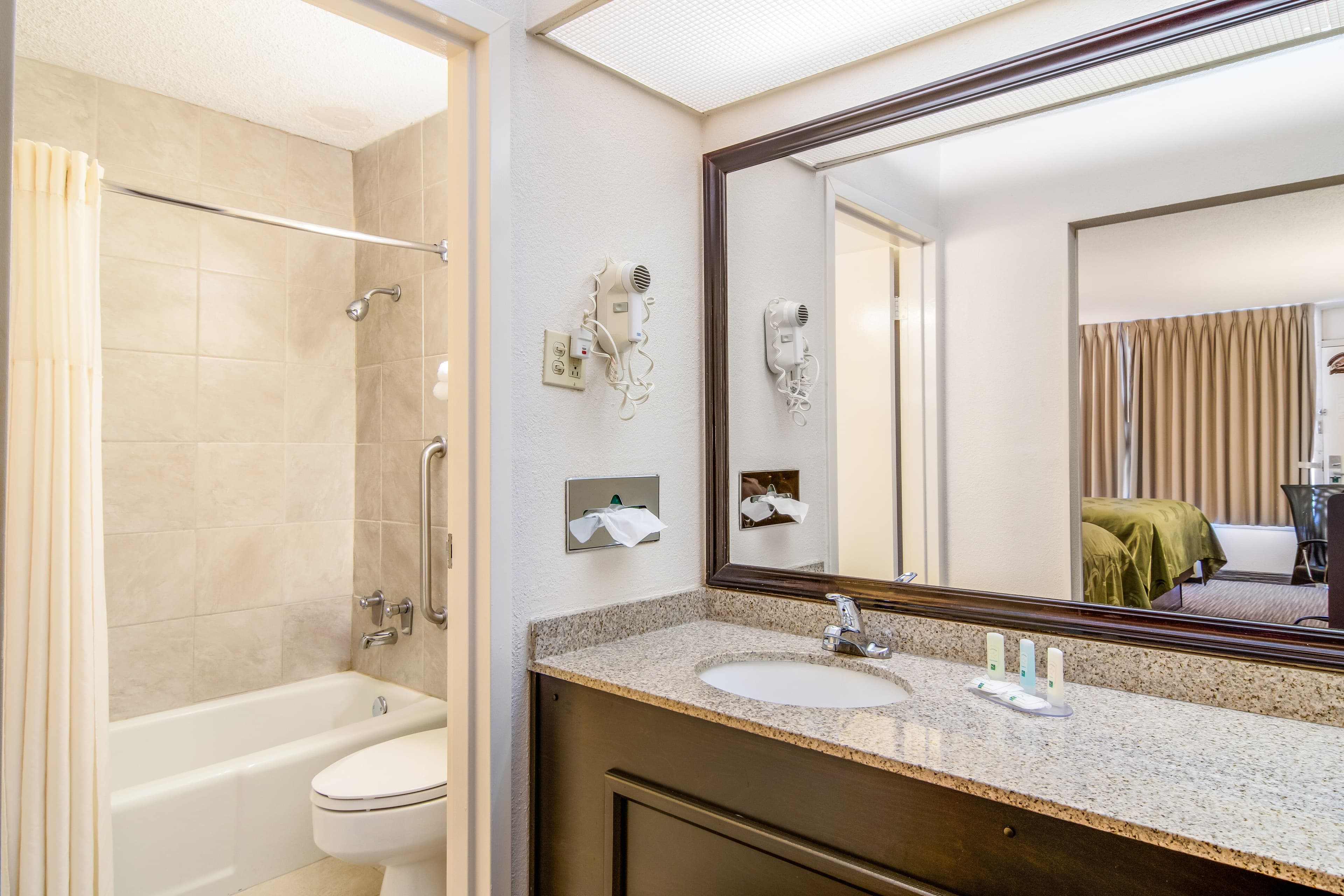 Quality Inn Suwanee I-85 — 25