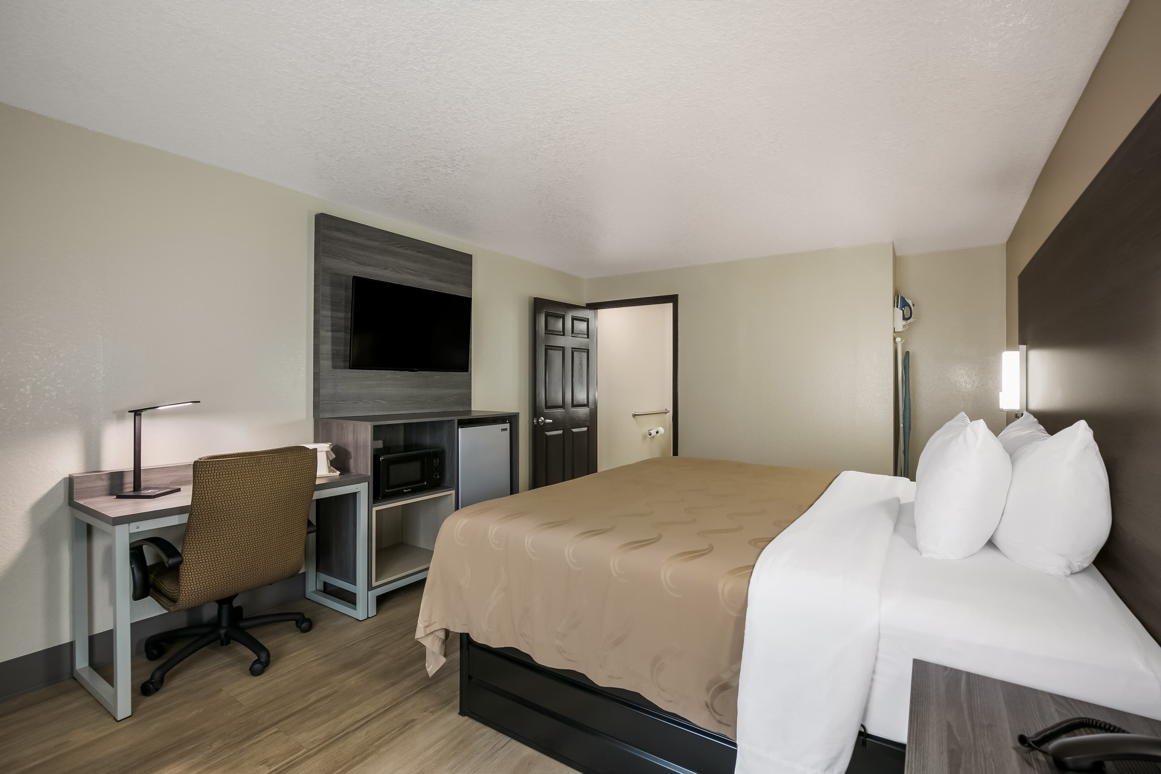 Quality Inn Commerce at I-85 — 7