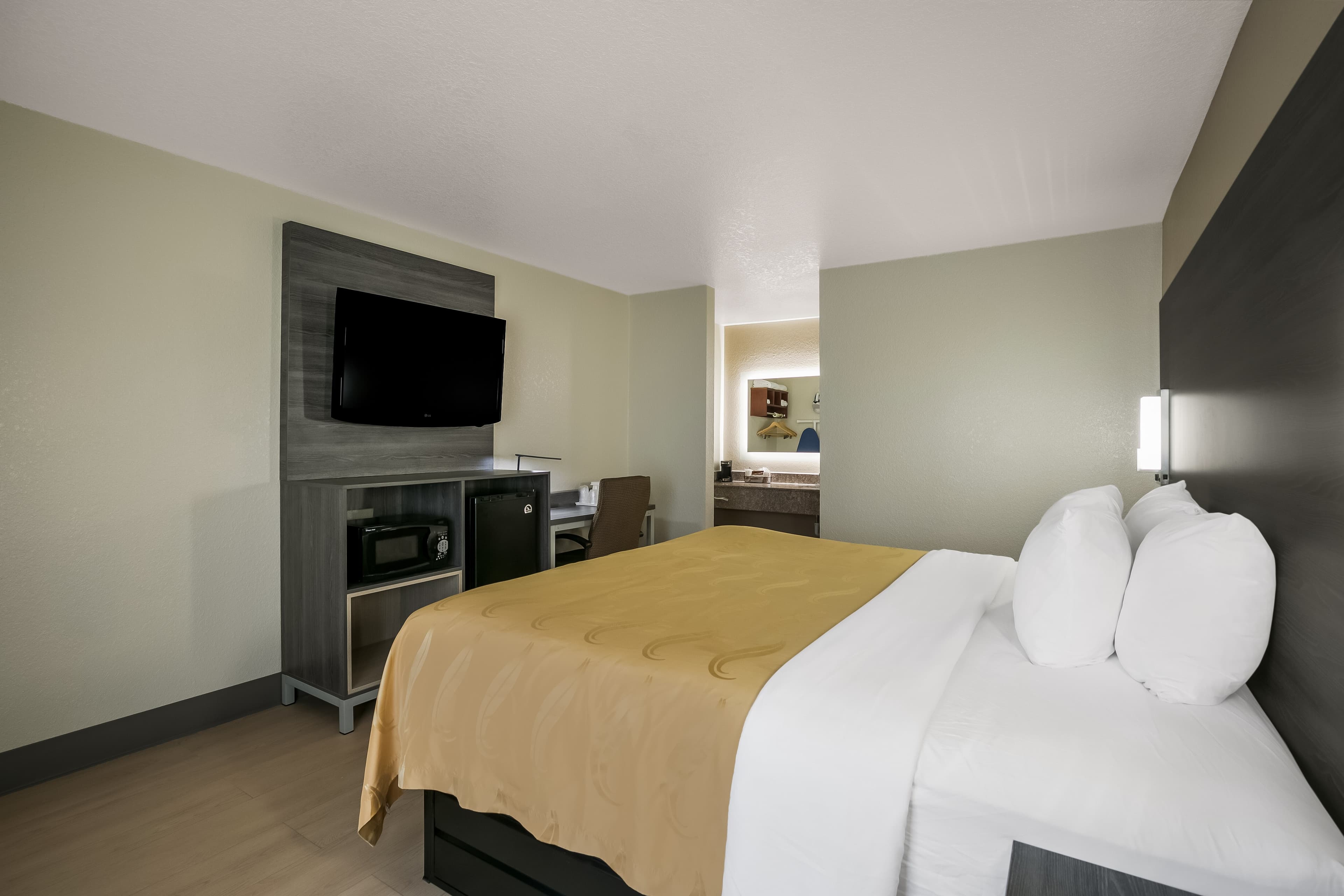 Quality Inn Commerce at I-85 — 11
