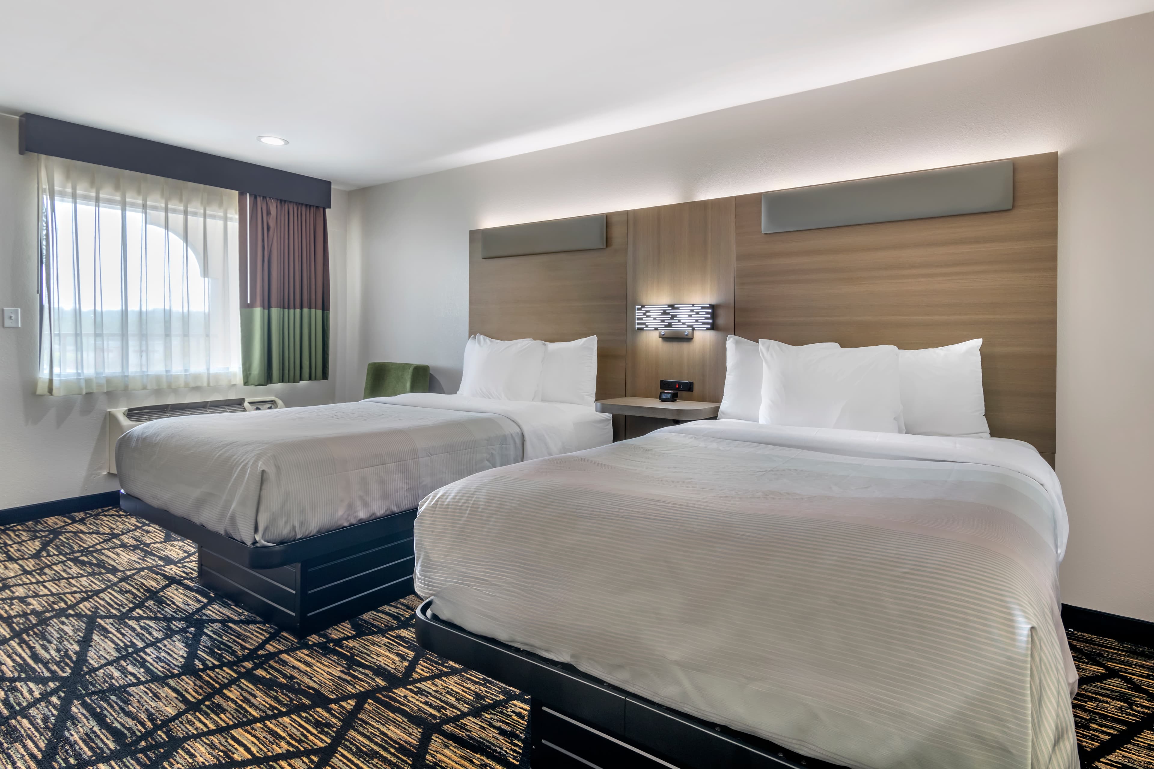 Quality Inn & Suites Athens University Area — 9