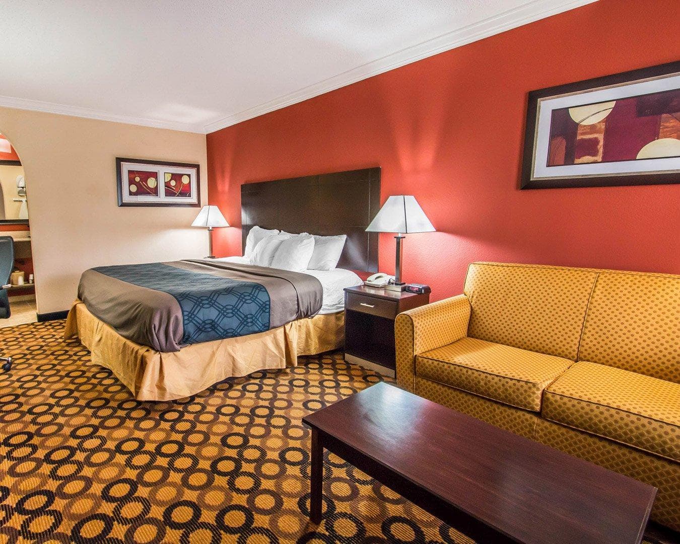 Econo Lodge Richmond Hill — 7
