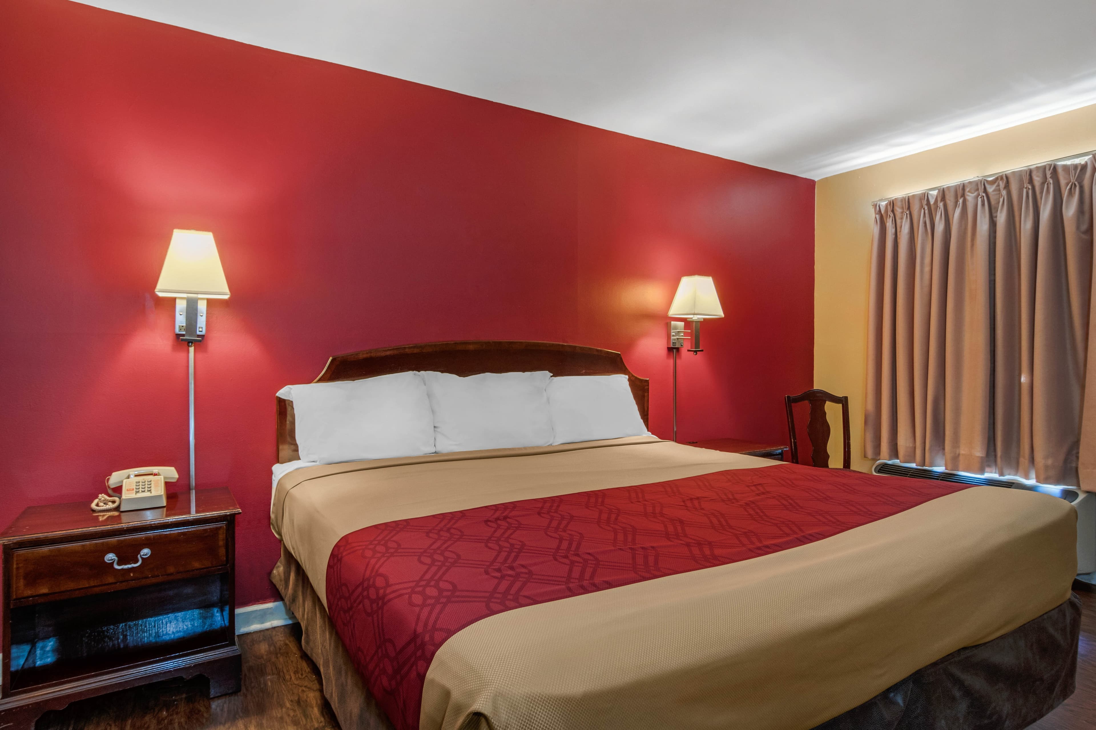 Econo Lodge Union City - Atlanta South — 14
