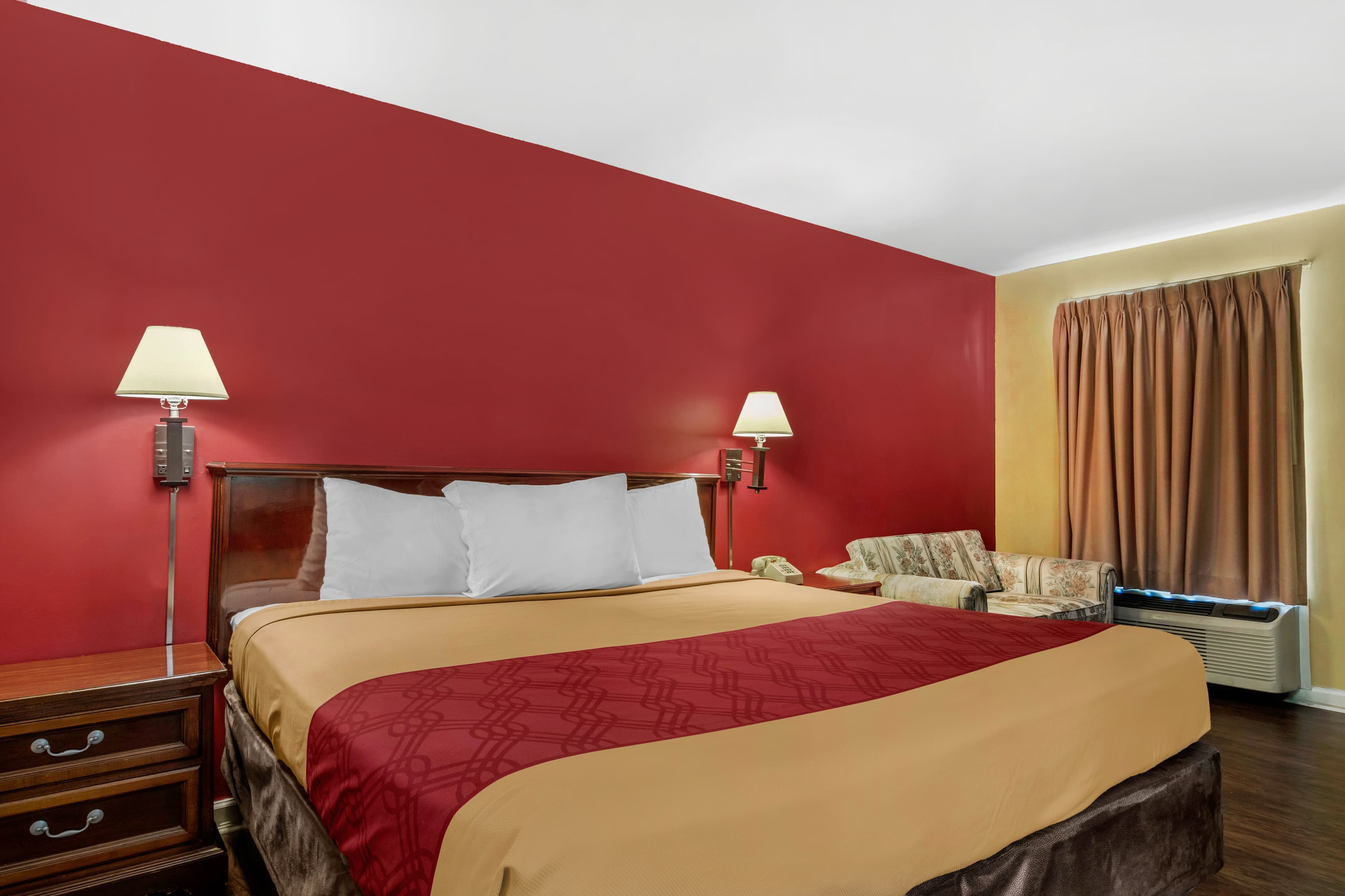 Econo Lodge Union City - Atlanta South — 27