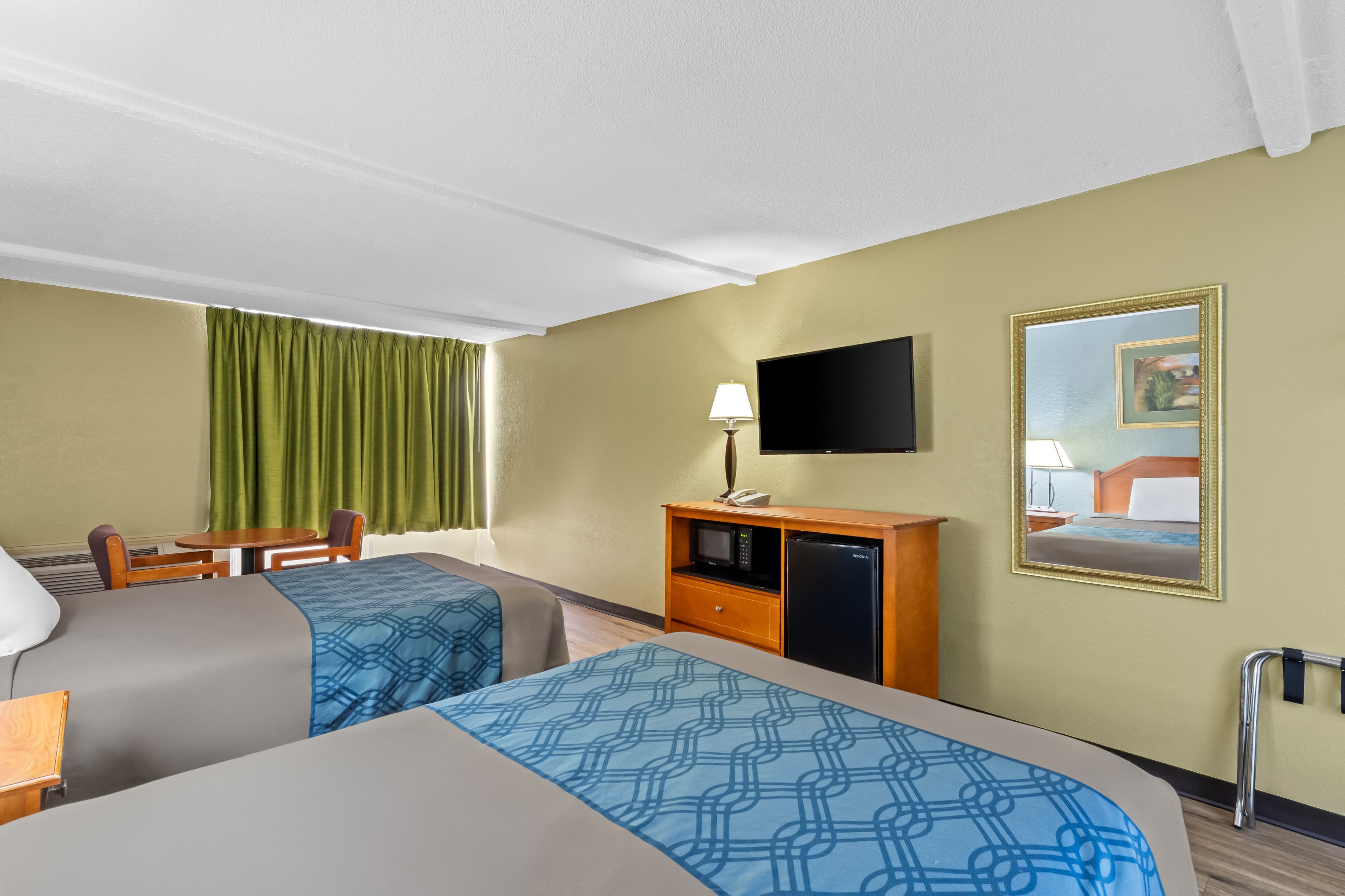Rodeway Inn Stone Mountain — 11