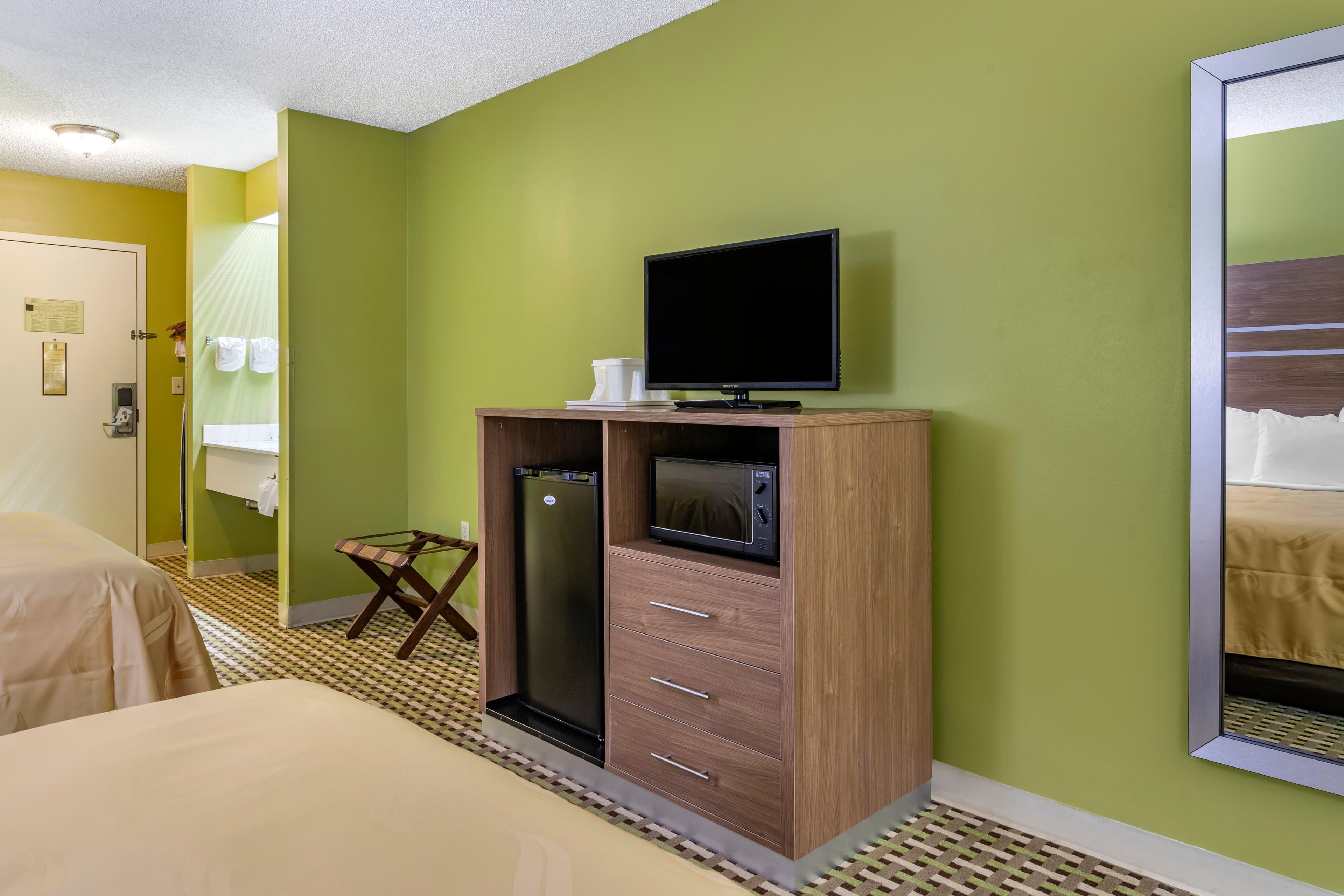 Quality Inn Brunswick - Image 4