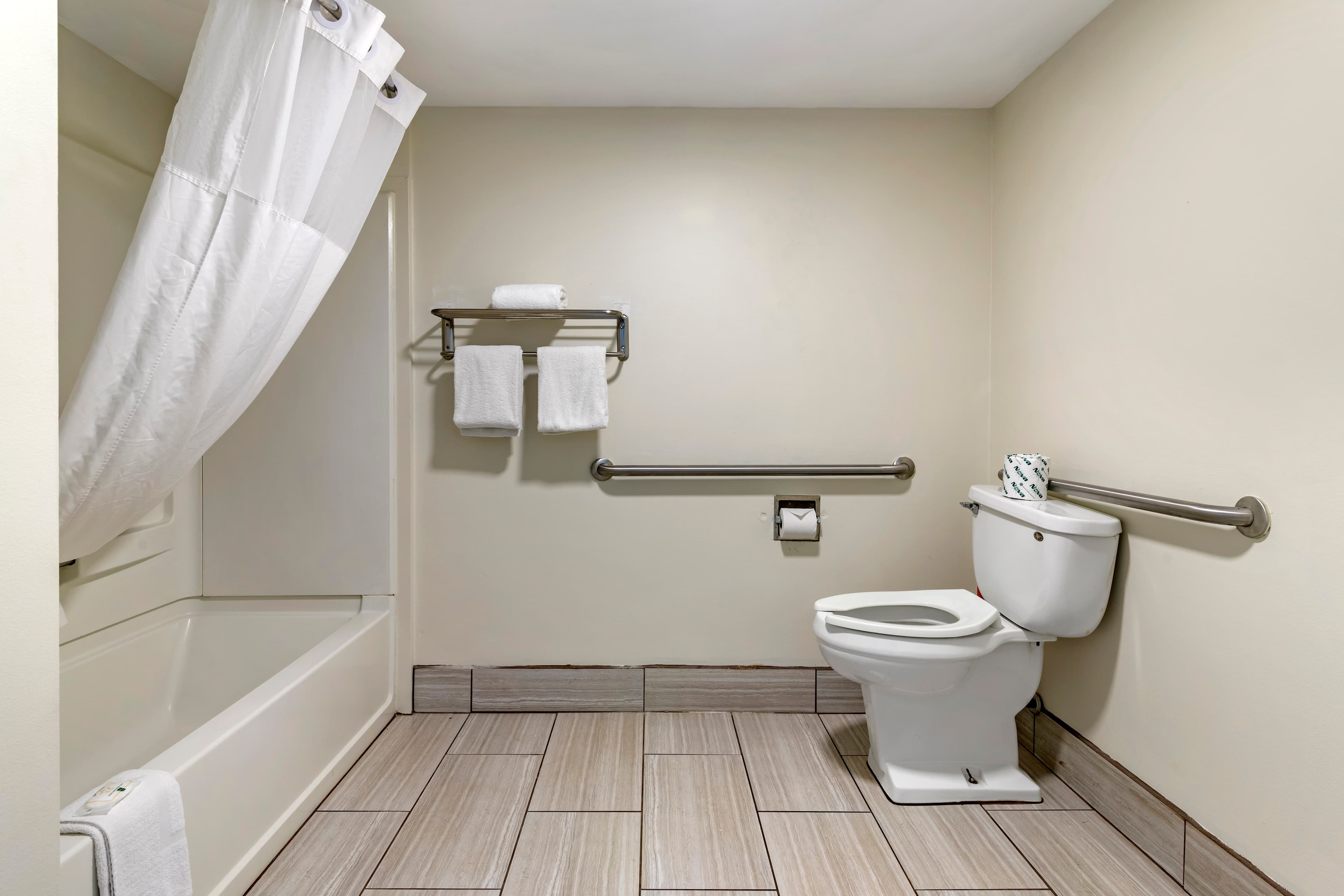 Quality Inn Brunswick — 9