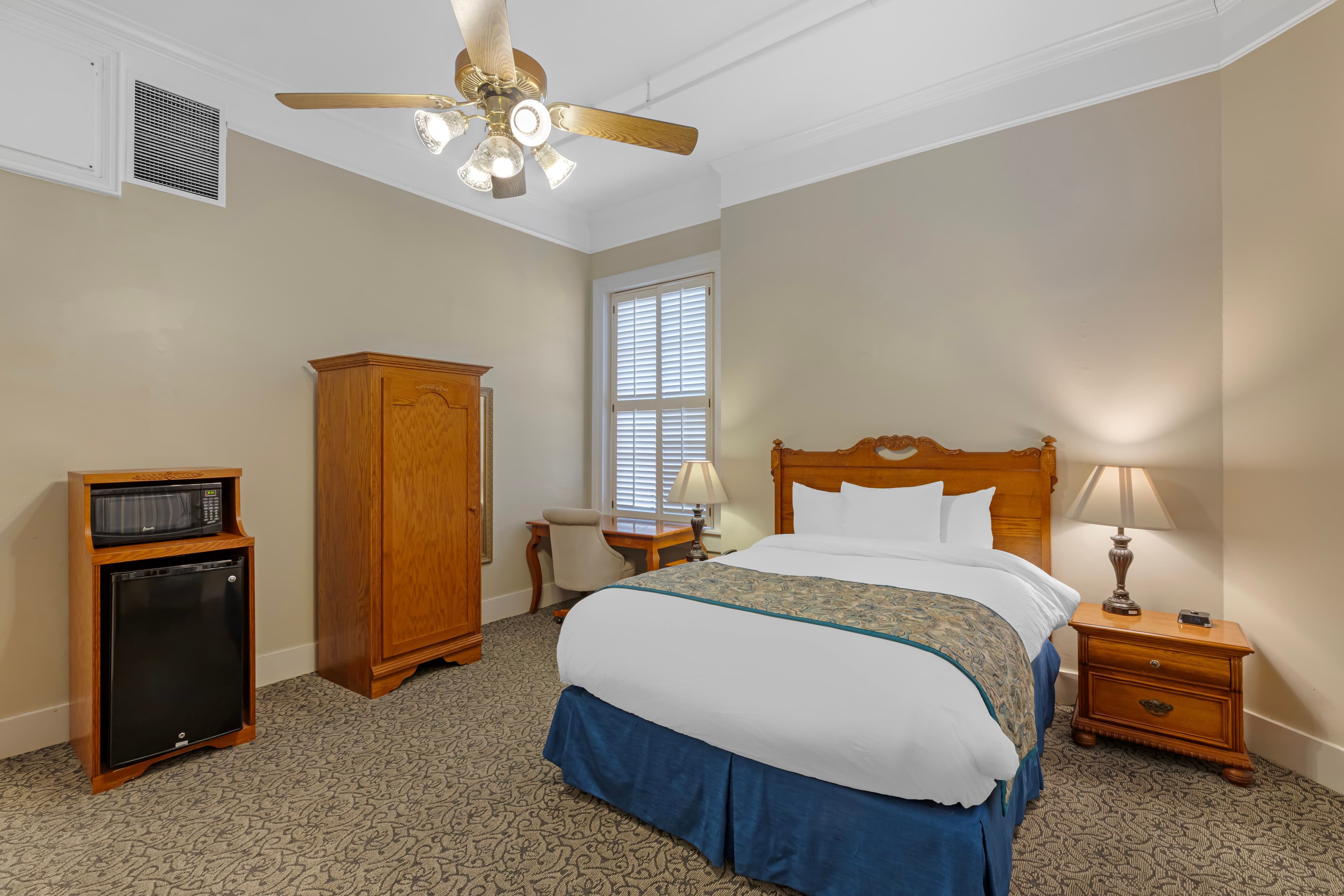 Windsor Hotel, an Ascend Collection Hotel - Image 3