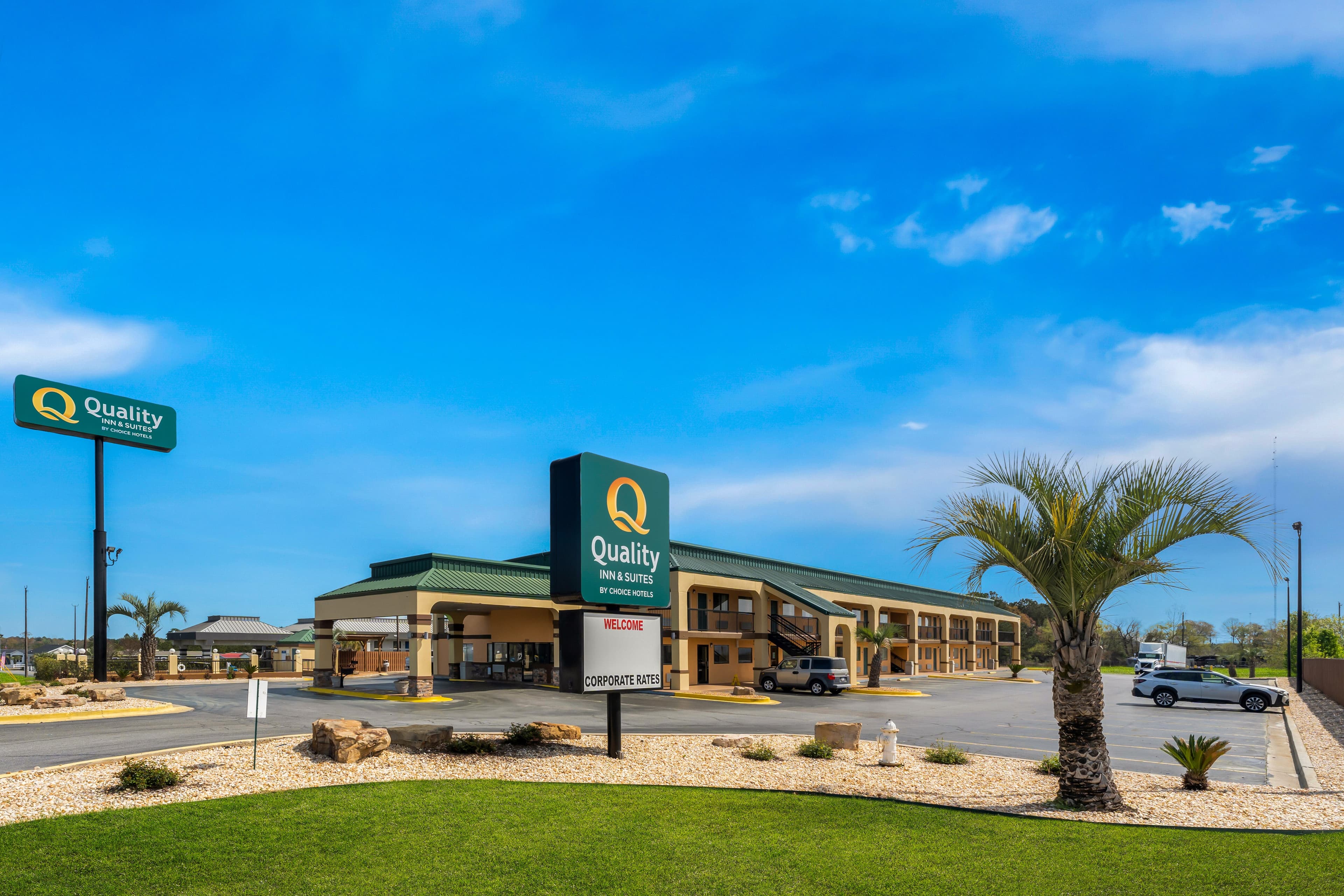 Quality Inn & Suites Dublin - Image 1