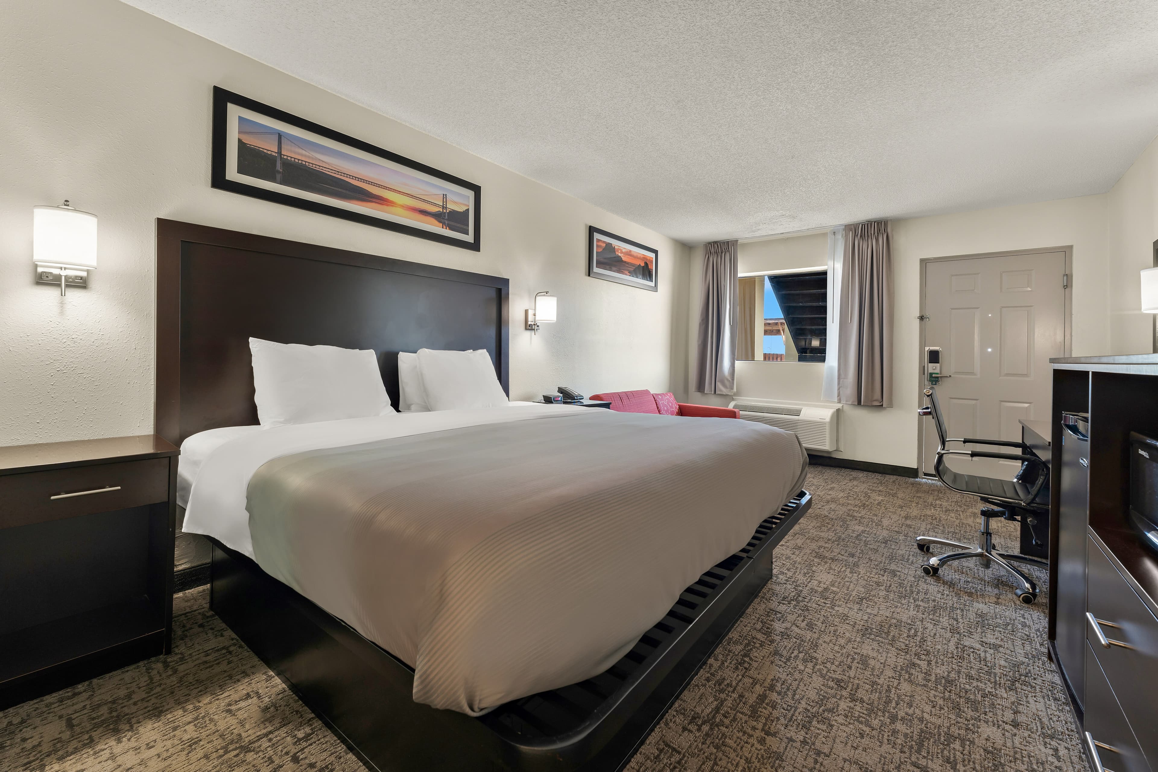 Quality Inn & Suites Dublin - Image 4